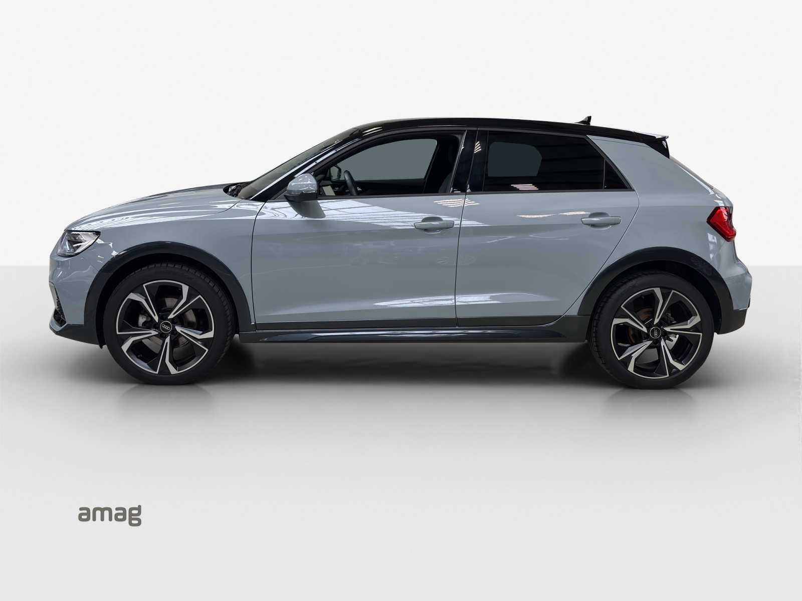 AUDI A1 allstreet 30 TFSI Attraction S-tronic-image-1