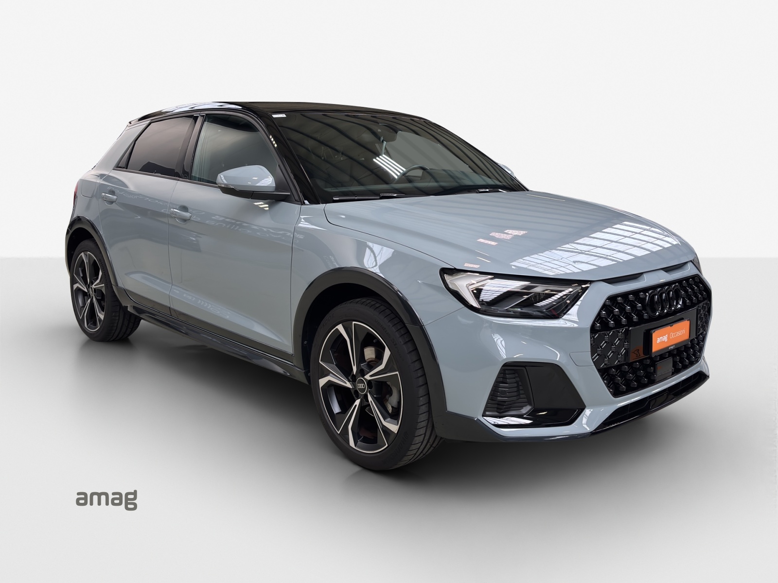 AUDI A1 allstreet 30 TFSI Attraction S-tronic-image-5