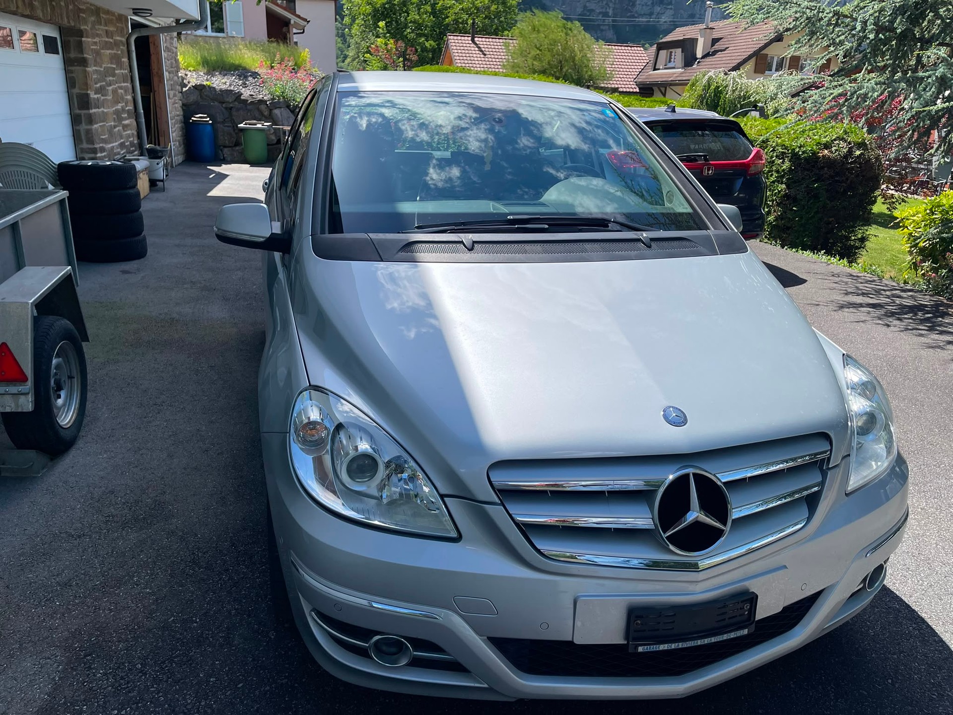 MERCEDES-BENZ B 200 Autotronic-image-0