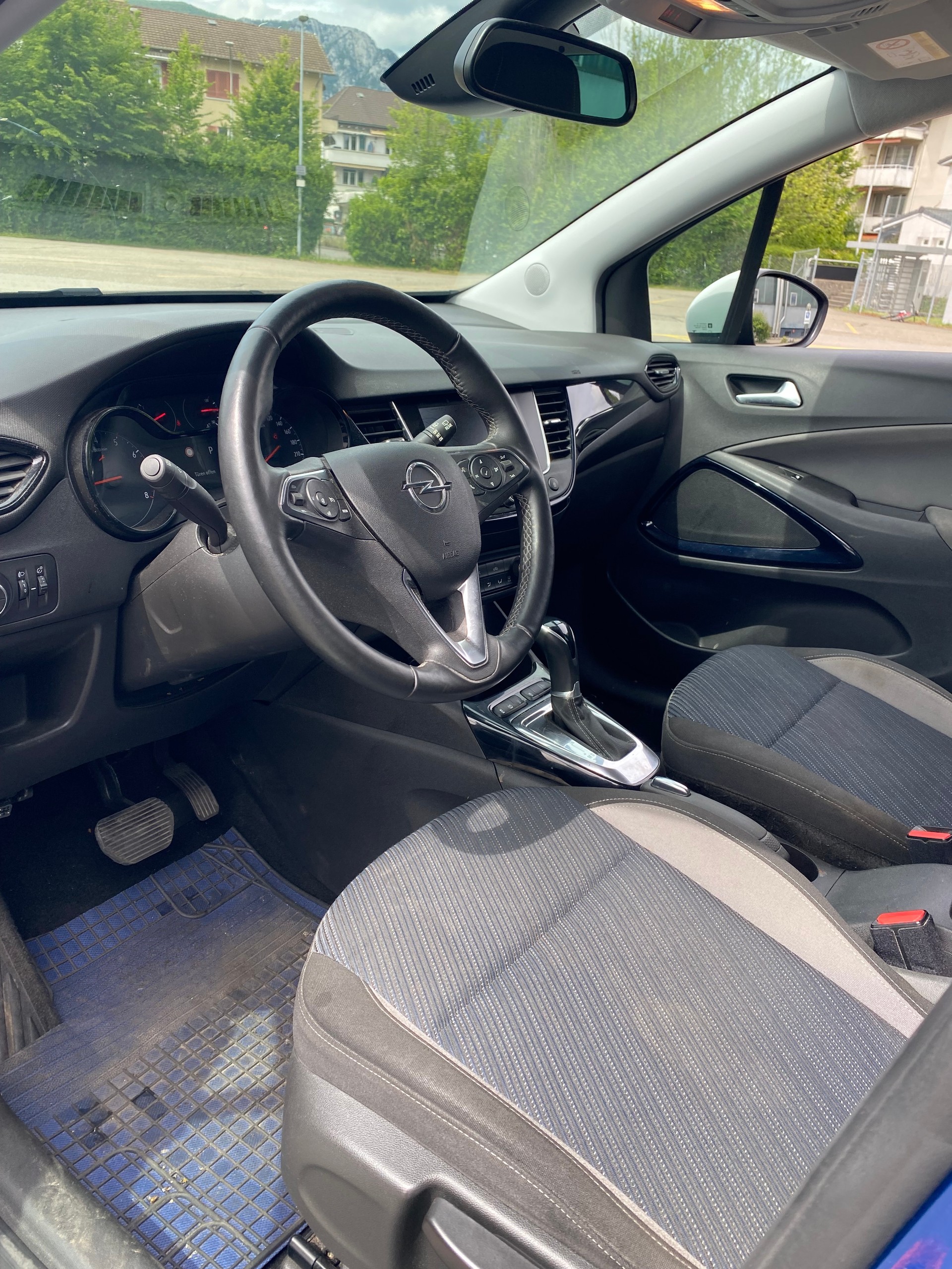 OPEL Crossland X 1.2i Ultimate Automatik-image-10