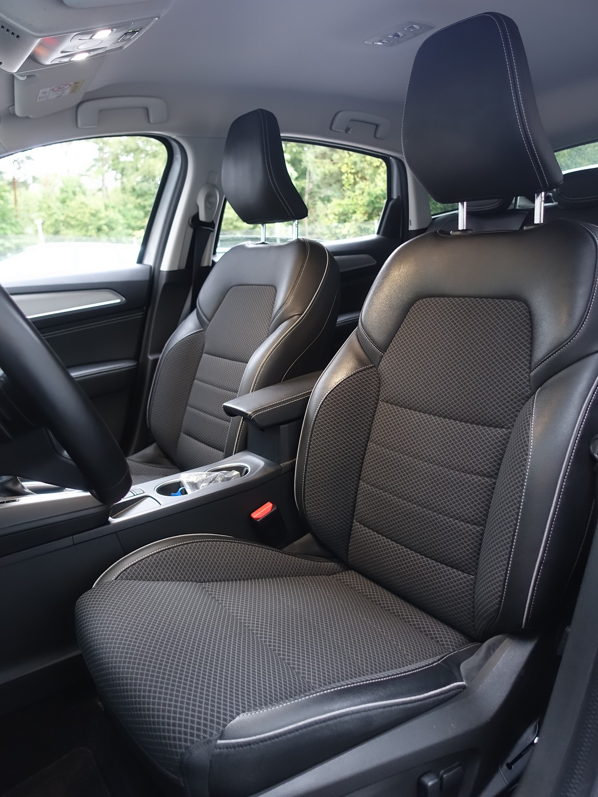 RENAULT Arkana 1.3 TCe Techno EDC-image-9