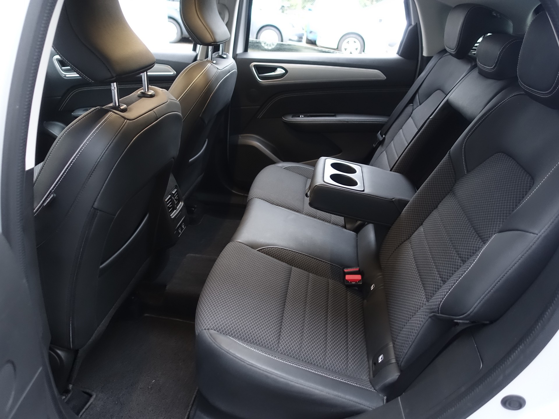 RENAULT Arkana 1.3 TCe Techno EDC-image-14
