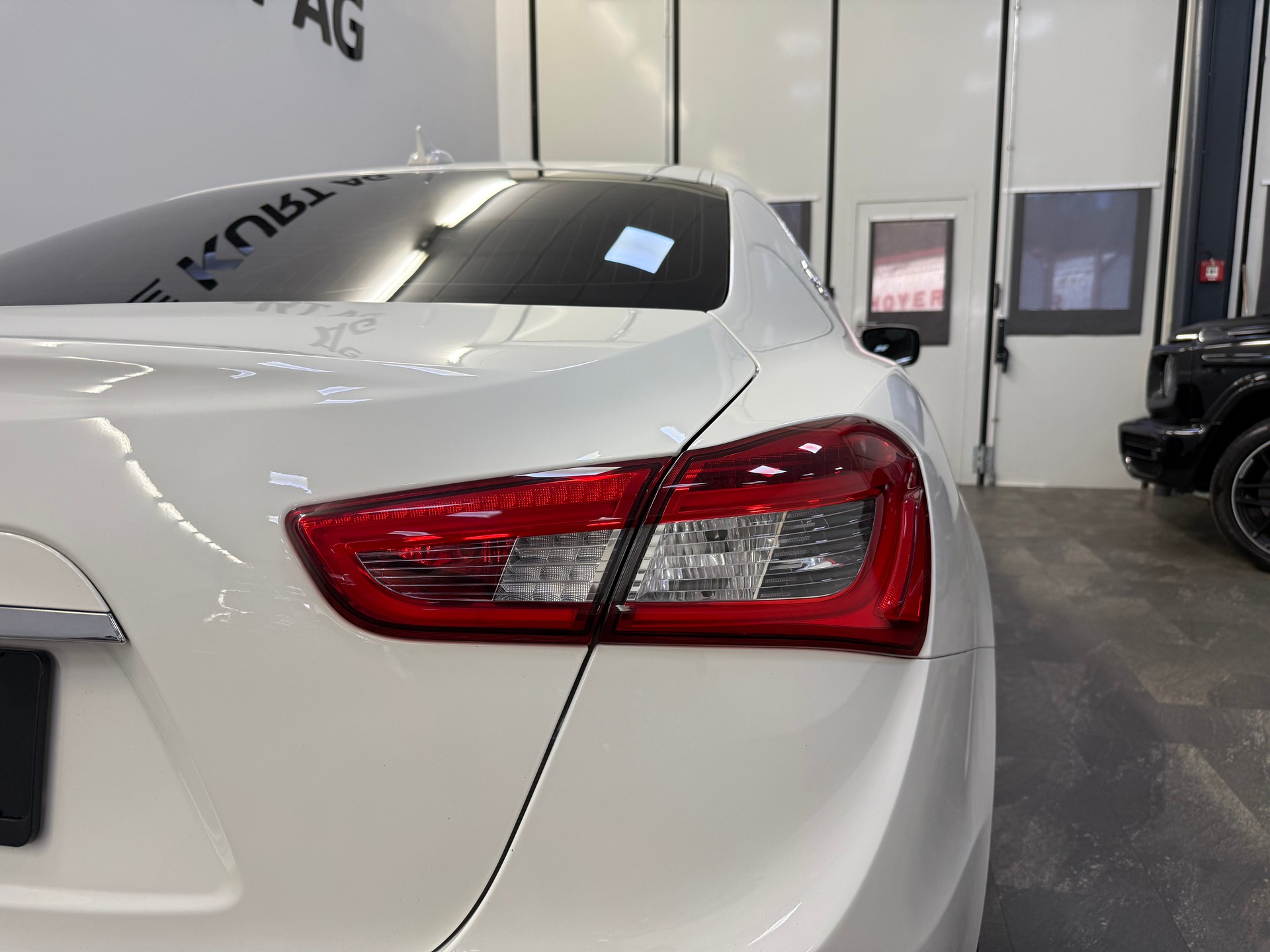 MASERATI Ghibli S Q4 3.0 V6 Automatica-image-8