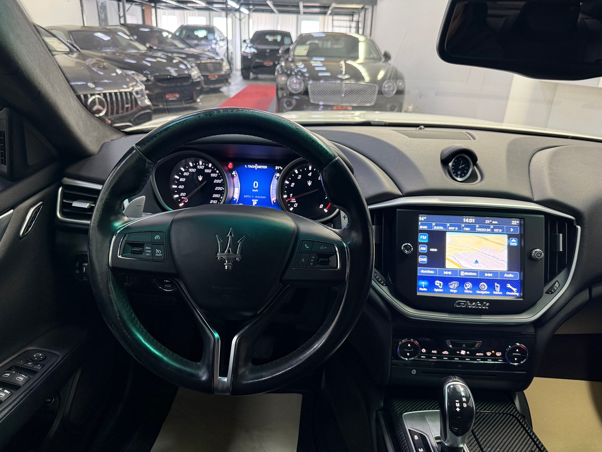 MASERATI Ghibli S Q4 3.0 V6 Automatica-image-12