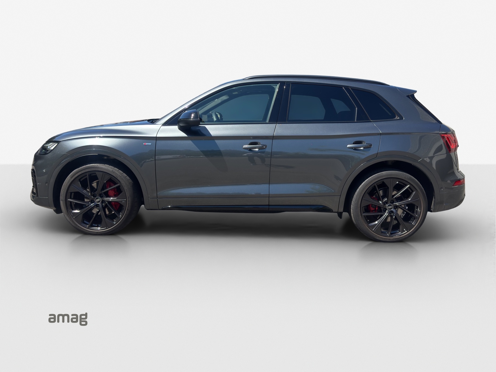 AUDI Q5 40 TDI Black Edition quattro S-tronic-image-1