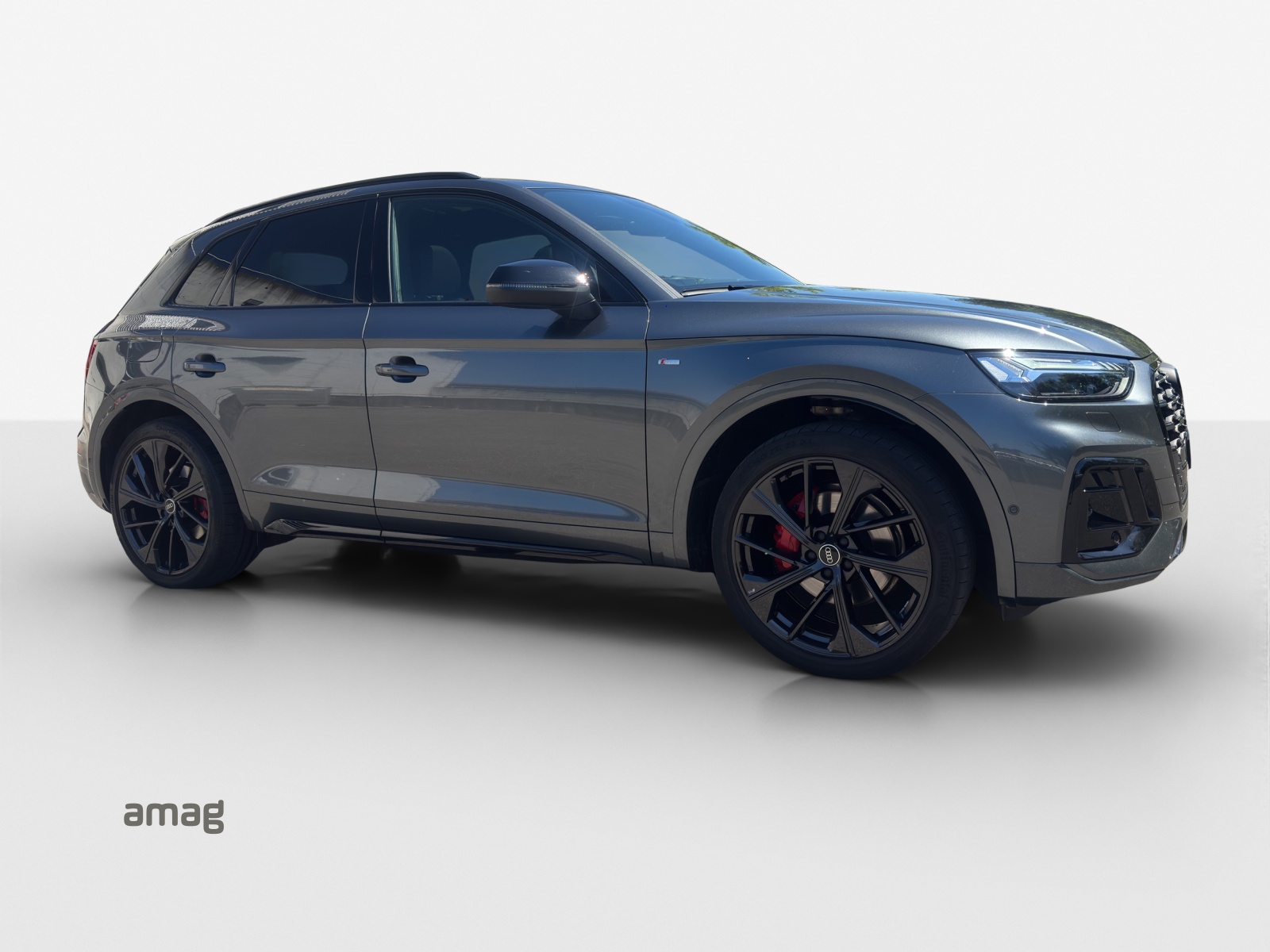 AUDI Q5 40 TDI Black Edition quattro S-tronic-image-5
