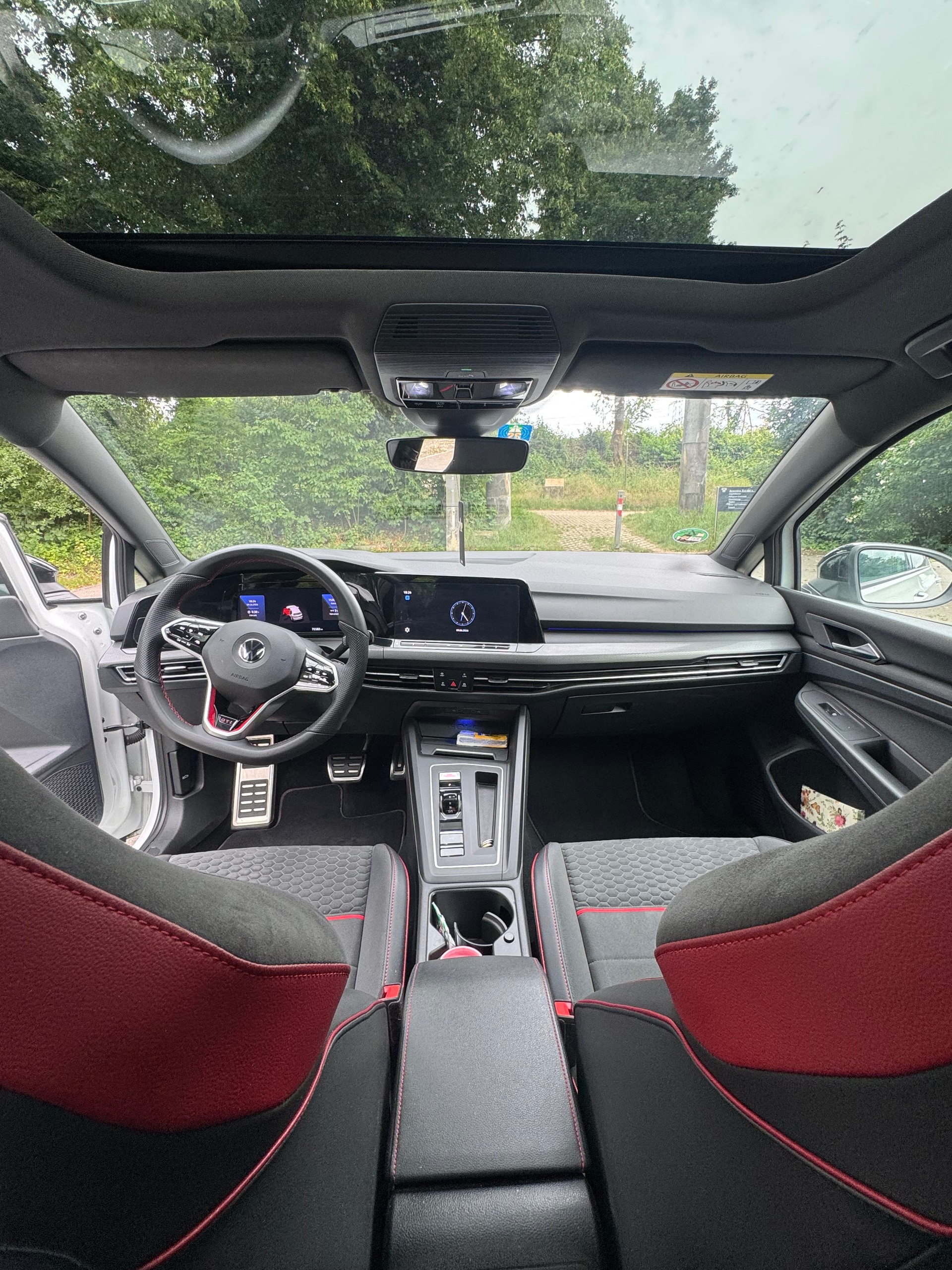 VW Golf 8 2.0 TSI GTI Clubsport DSG-image-4