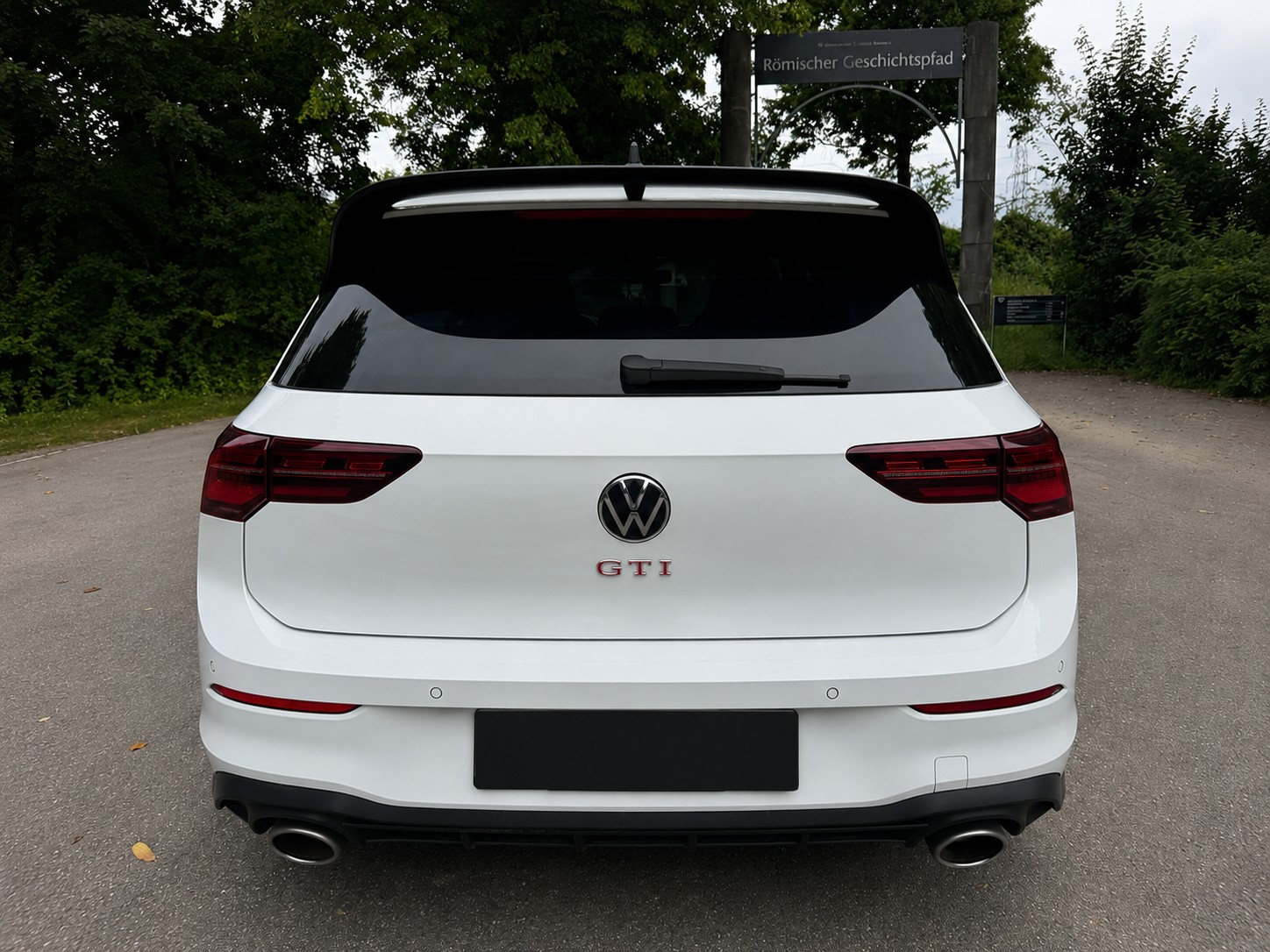 VW Golf 8 2.0 TSI GTI Clubsport DSG-image-1
