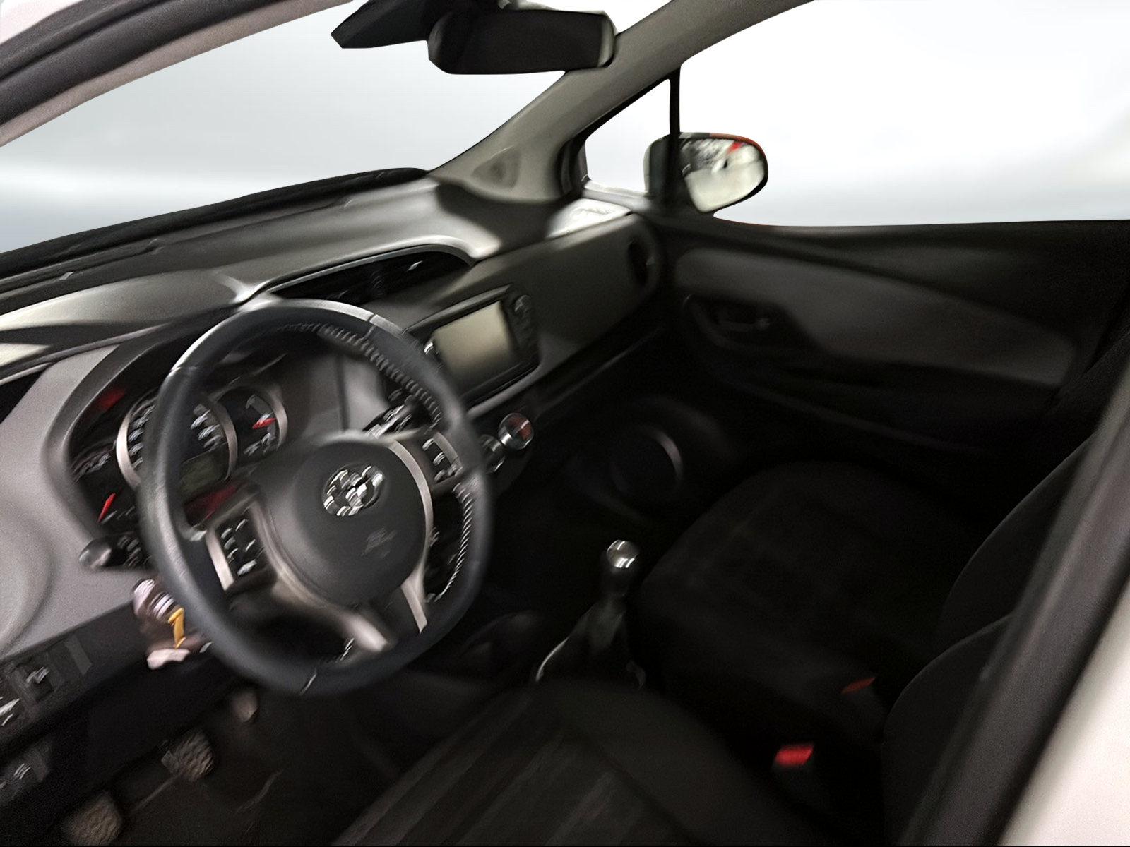 TOYOTA Yaris 1.33 VVT-i Trend-image-6