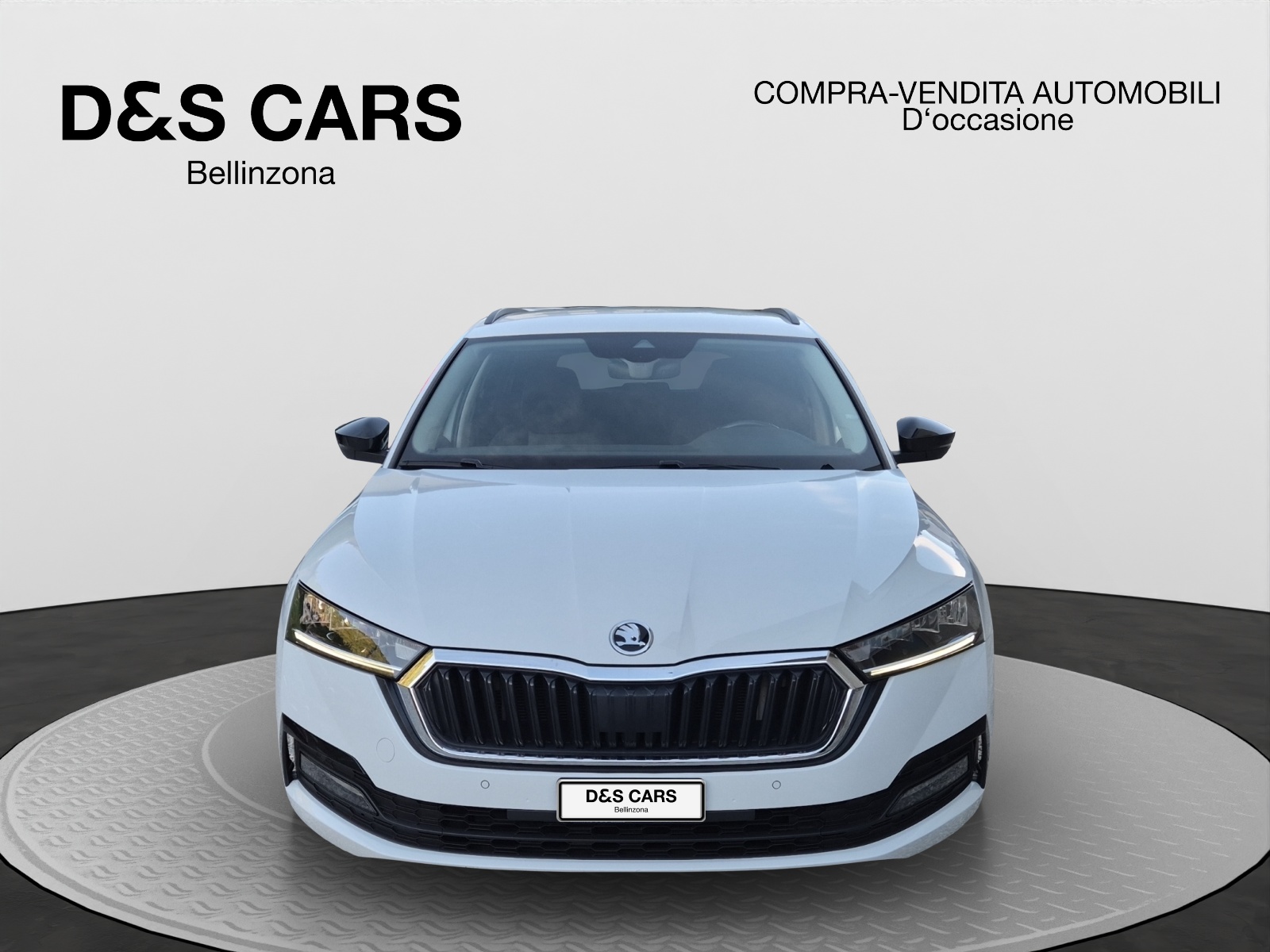 SKODA Octavia Combi 2.0 TDI DSG Ambition-image-8