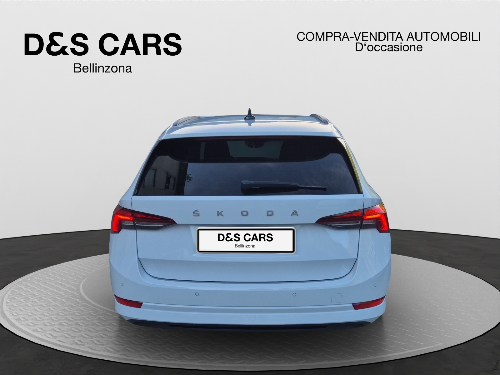 SKODA Octavia Combi 2.0 TDI DSG Ambition-image-4
