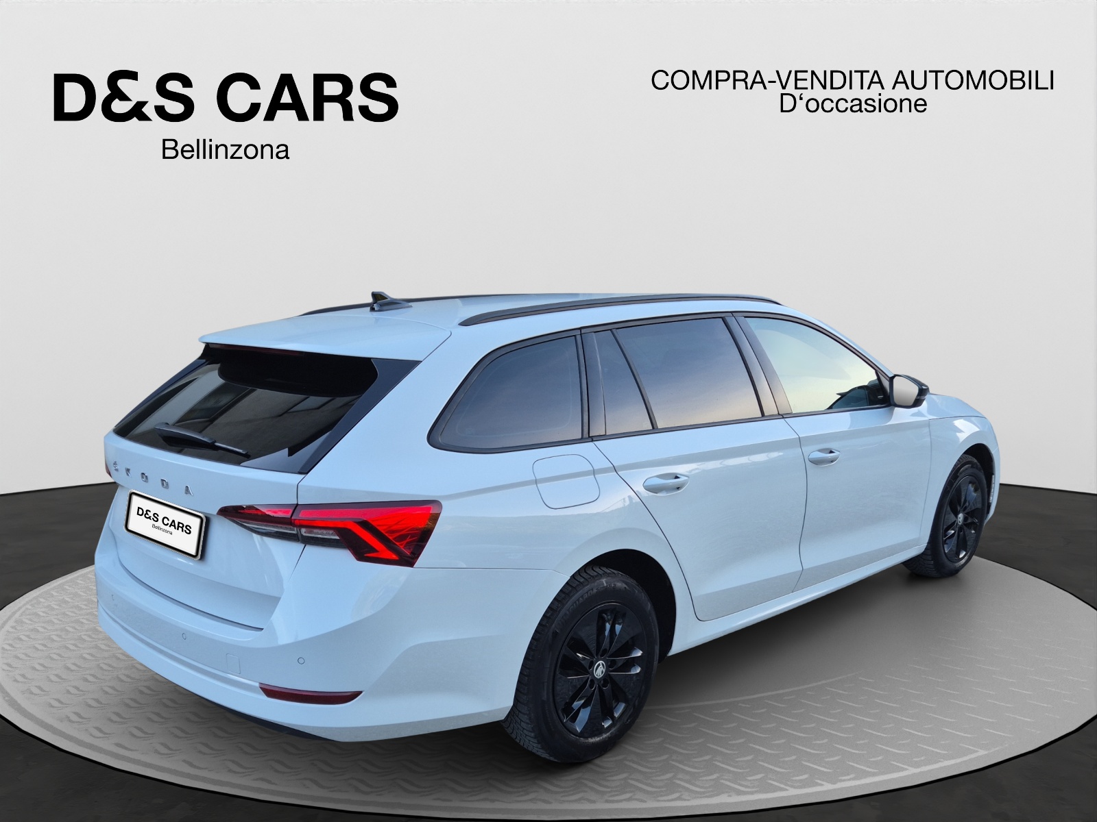 SKODA Octavia Combi 2.0 TDI DSG Ambition-image-5