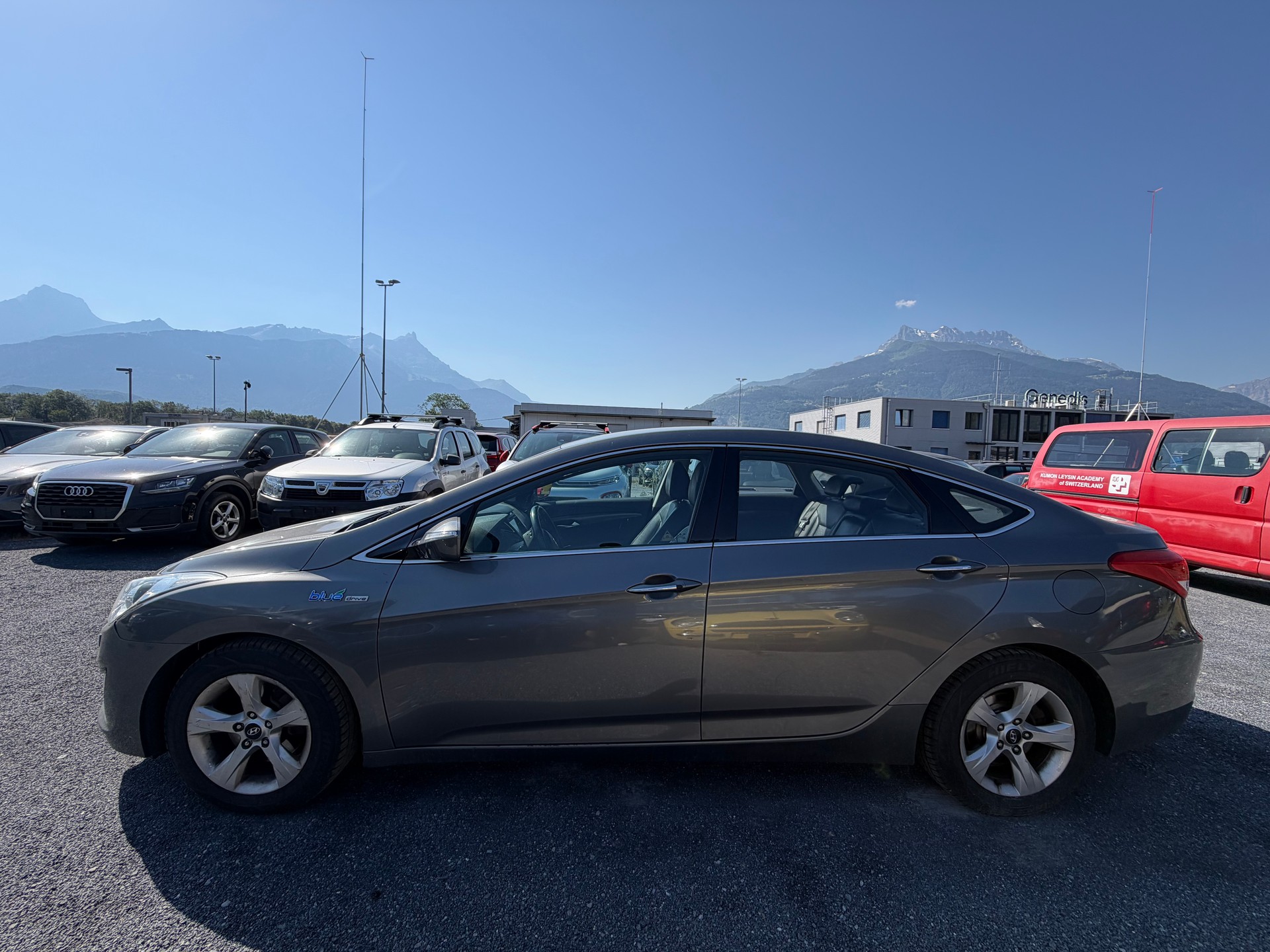 HYUNDAI i40 Wagon 1.7 CRDI ISG Origo-image-6