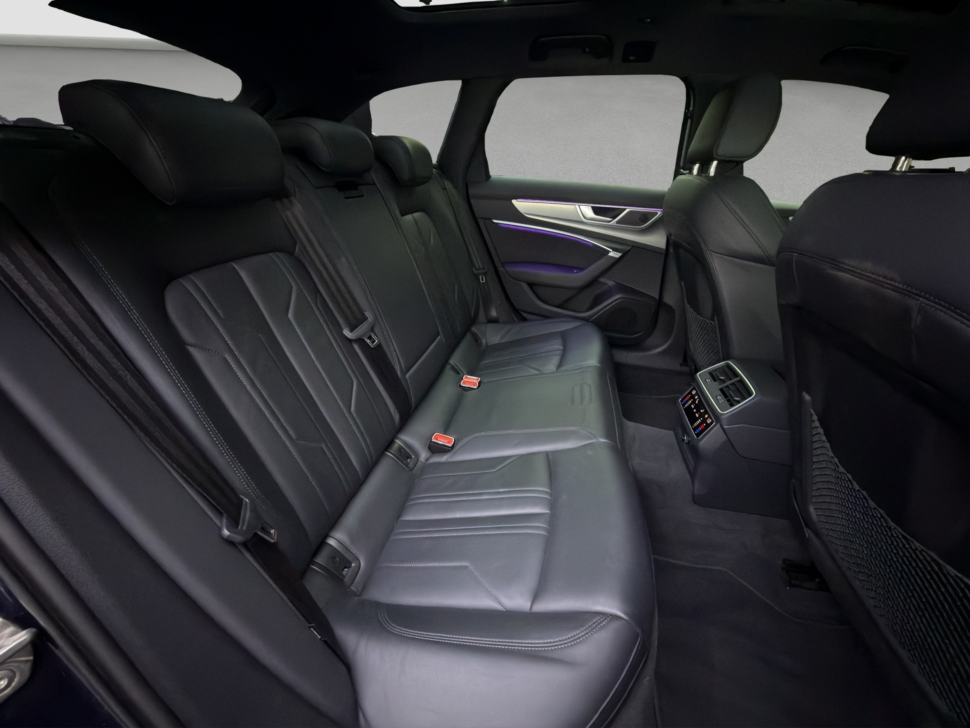 AUDI A6 Avant 55 TFSI Sport quattro S-tronic-image-15