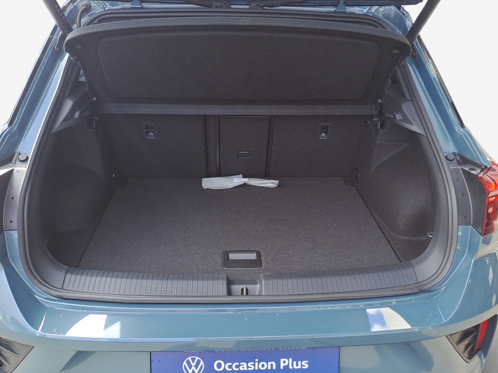 VW T-Roc 2.0 TSI R-Line DSG 4Motion-image-12
