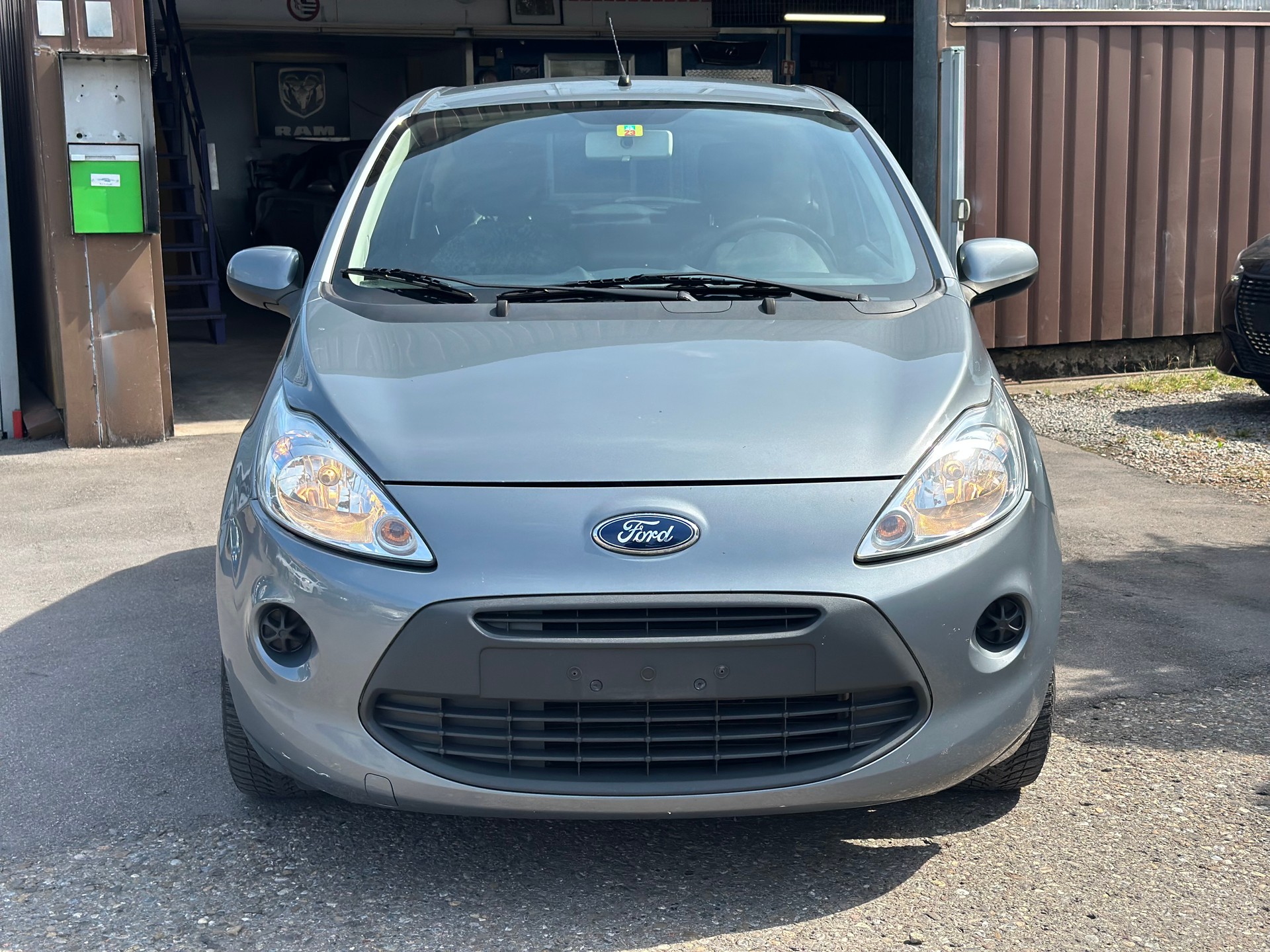 FORD KA 1.25 Ambiente-image-8