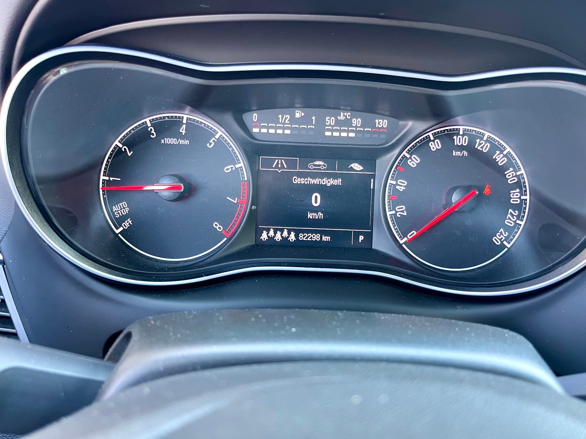OPEL Zafira 1.6i Turbo Excellence Automatic*7 Plätzer*AHK 1800 Kg**-image-17