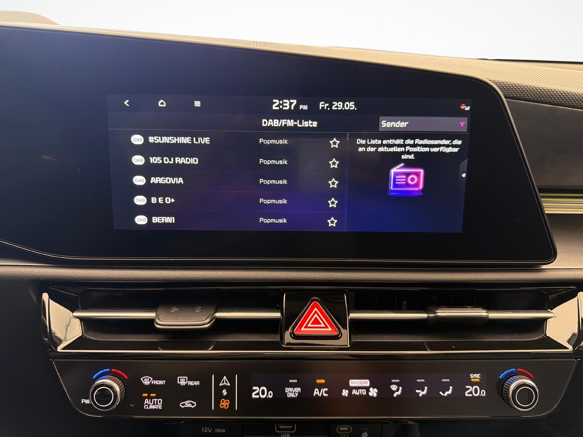 KIA Niro 1.6 GDi Hybrid Style-image-14