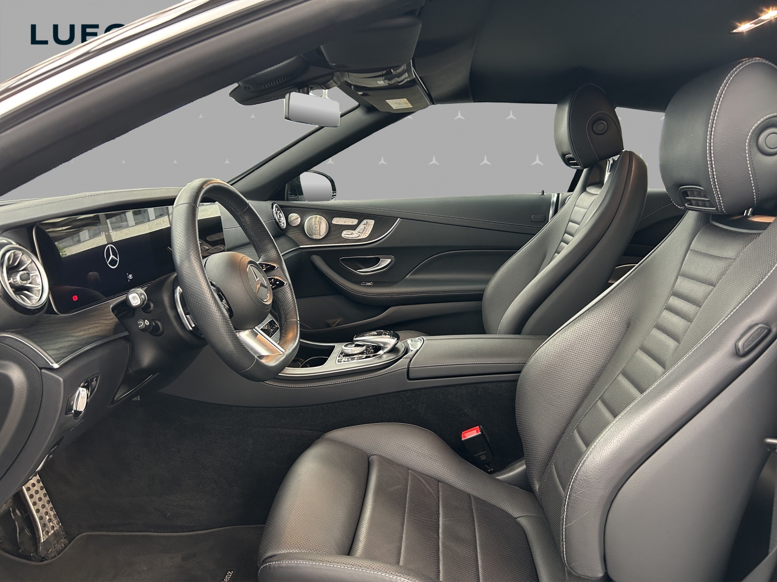 MERCEDES-BENZ E 200 Cabriolet 4Matic AMG Line 9G-Tronic-image-7