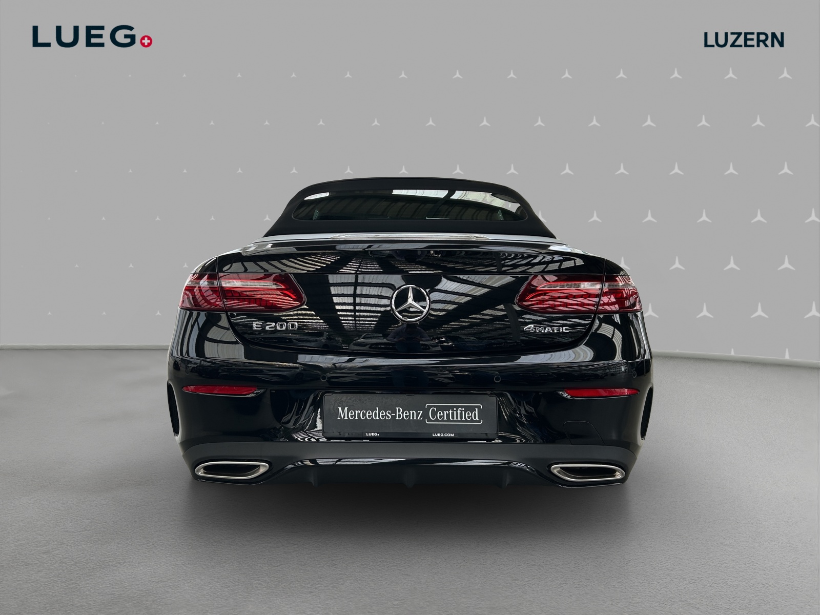MERCEDES-BENZ E 200 Cabriolet 4Matic AMG Line 9G-Tronic-image-3