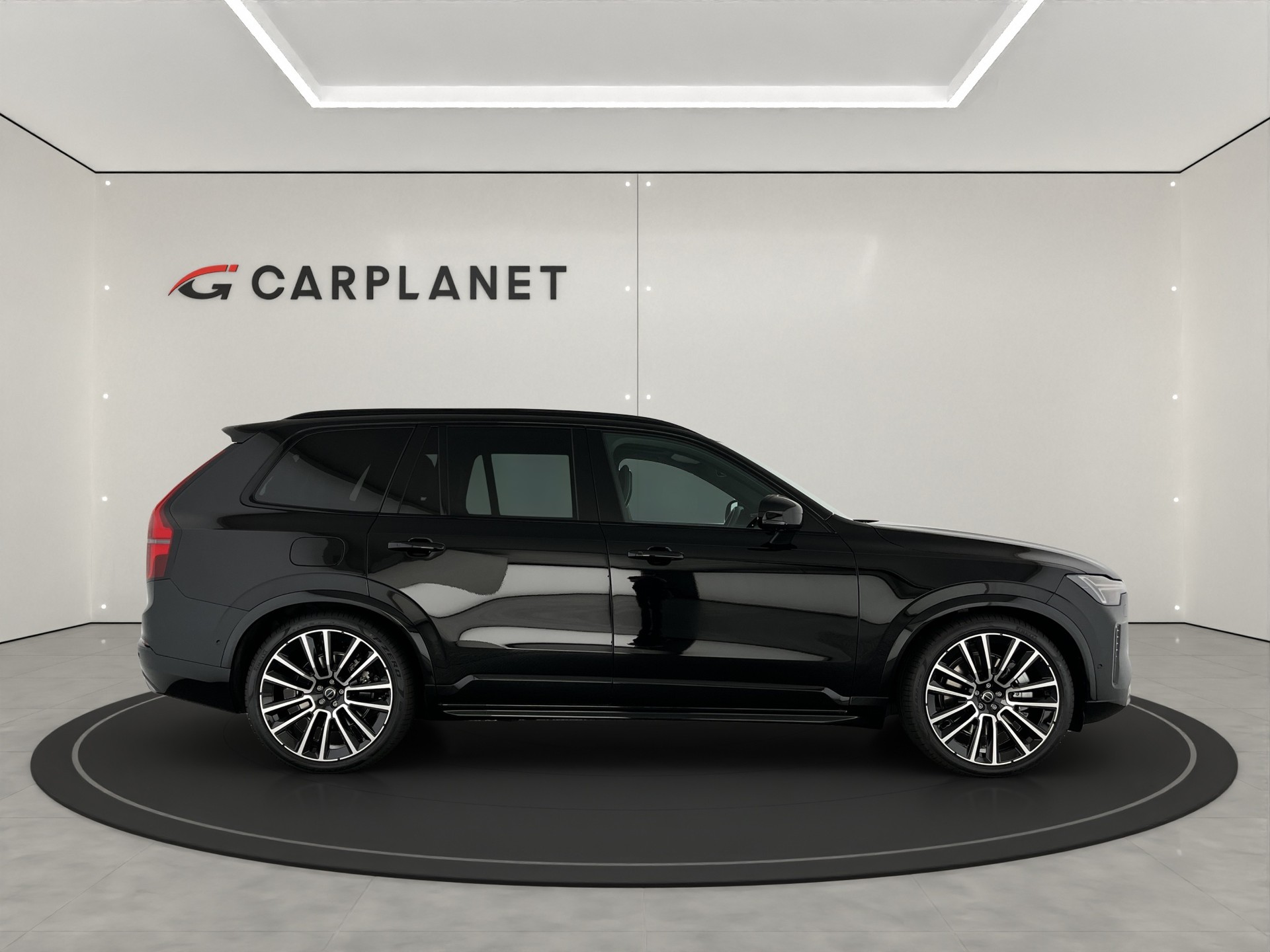 VOLVO XC90 2.0 T8 TE Black Edition eAWD-image-4