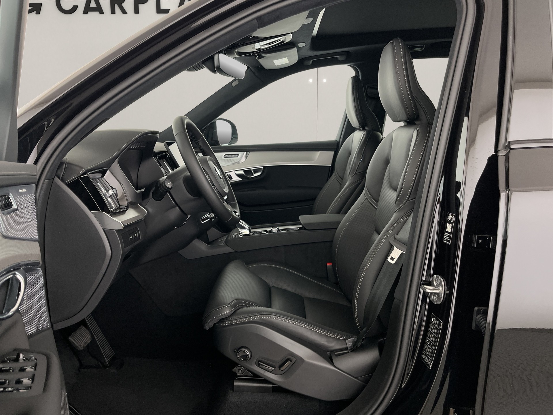 VOLVO XC90 2.0 T8 TE Black Edition eAWD-image-7