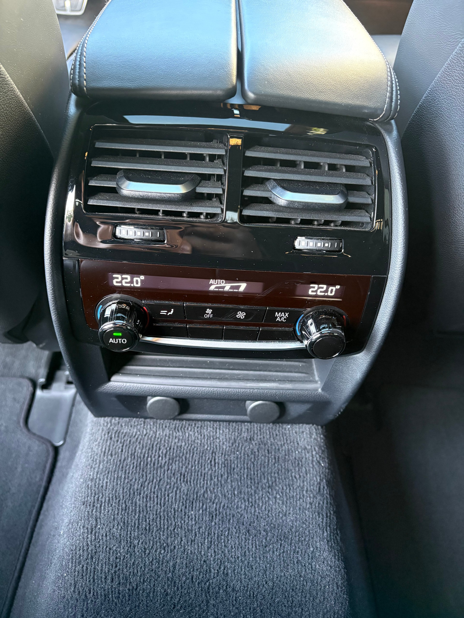 BMW M550d xDrive Steptronic-image-12