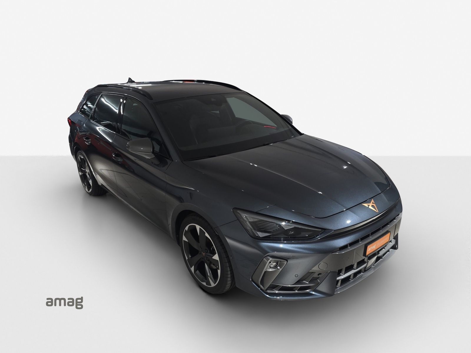 CUPRA LEON ST 1.5 eTSI DSG-image-13