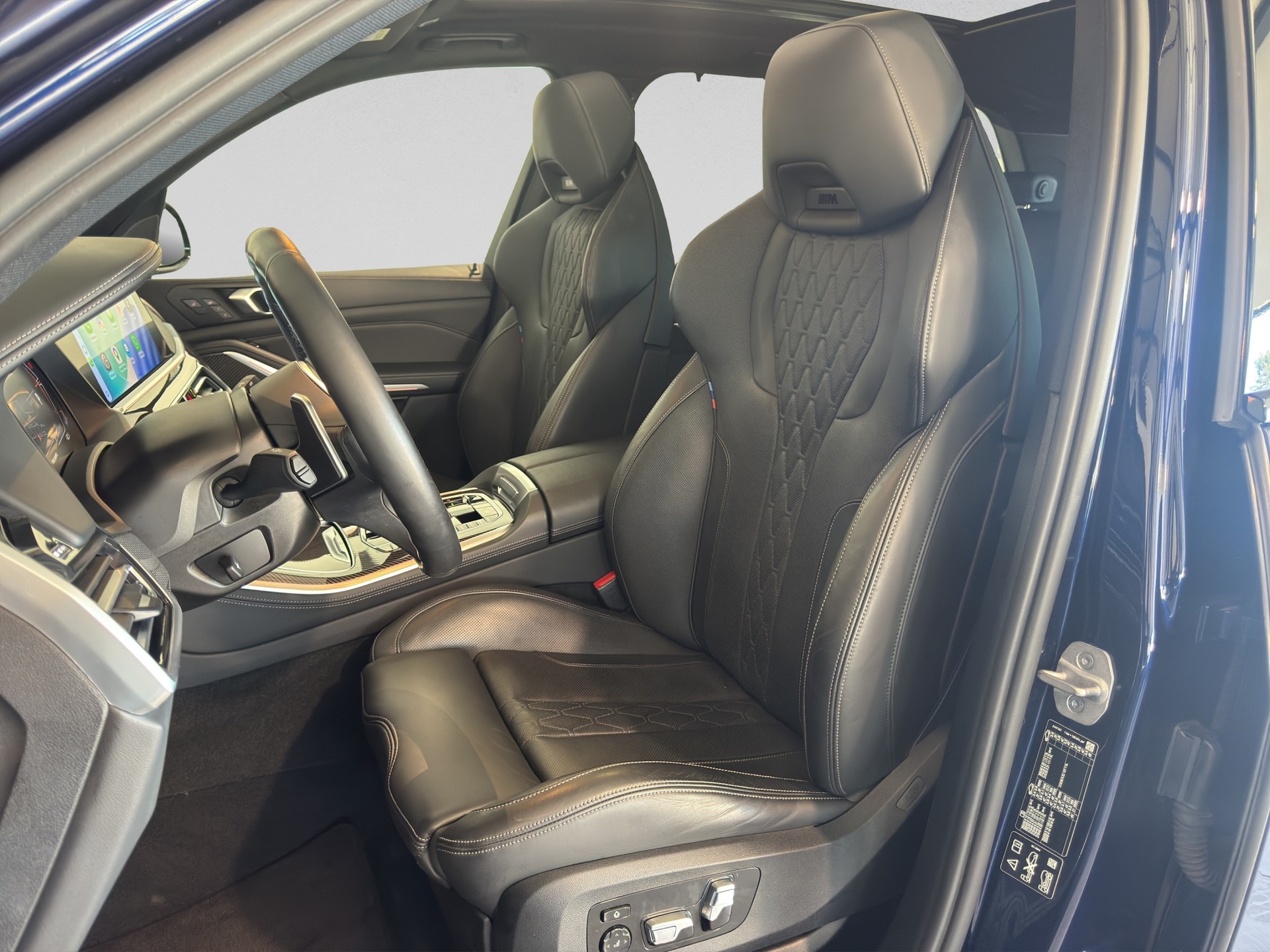 BMW X5 xDrive 48V 40i M Sport Steptronic-image-8