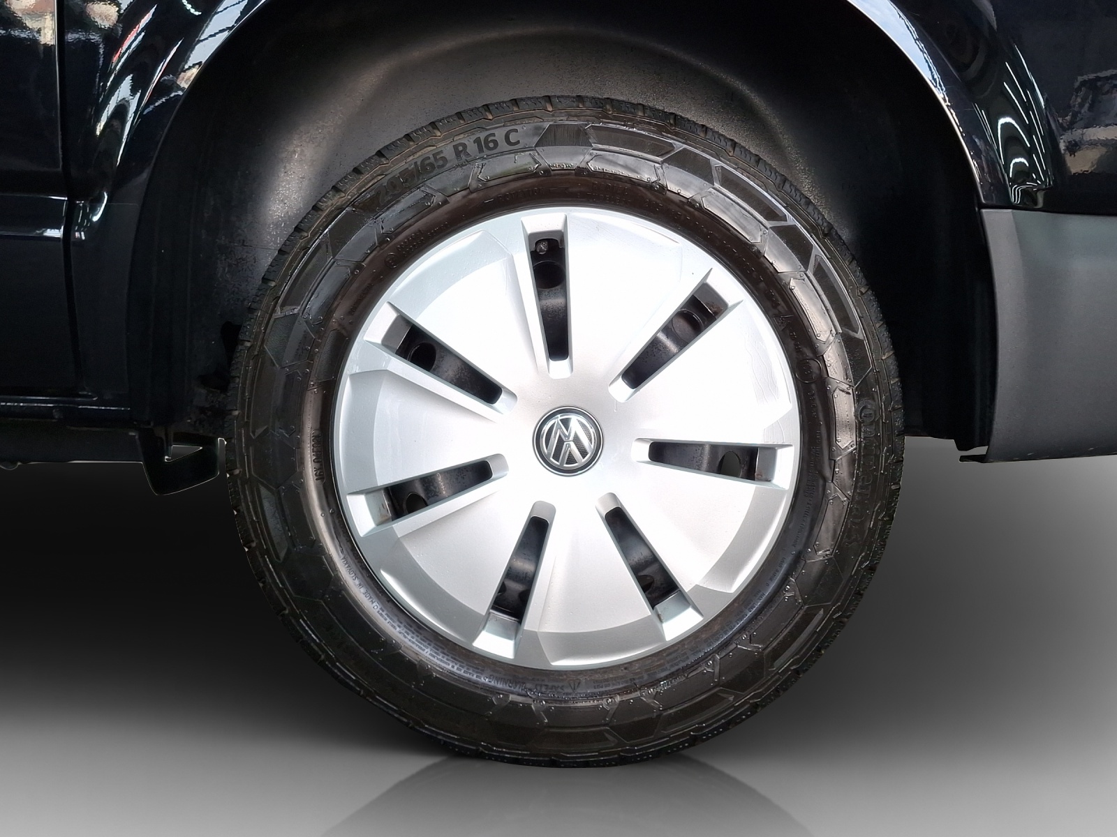 VW T6.1 2.0 TDI DSG-image-13