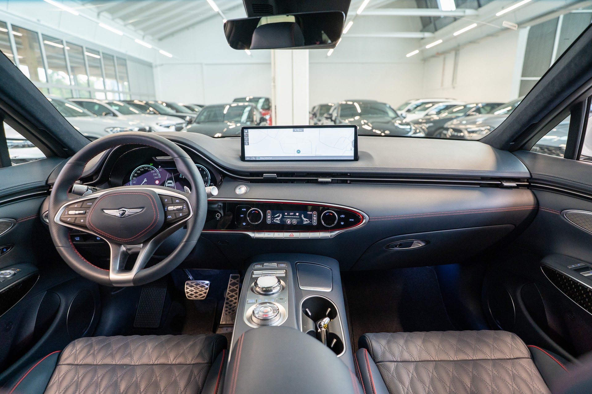 GENESIS GV70 2.5T Sport / Panorama-Glasdach / Massage-Sitze / 360°Kamera-image-18