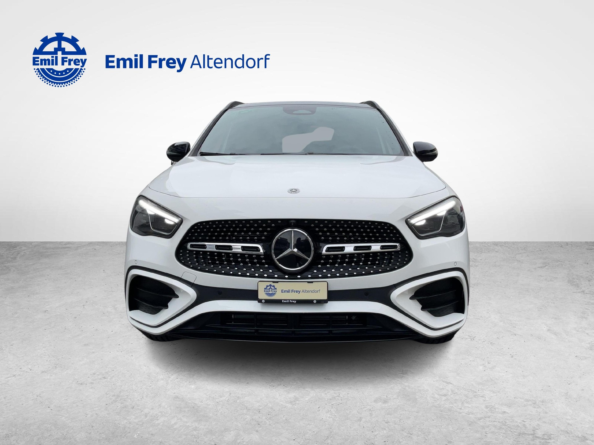 MERCEDES-BENZ GLA 250 e EQ Star AMG Line-image-3