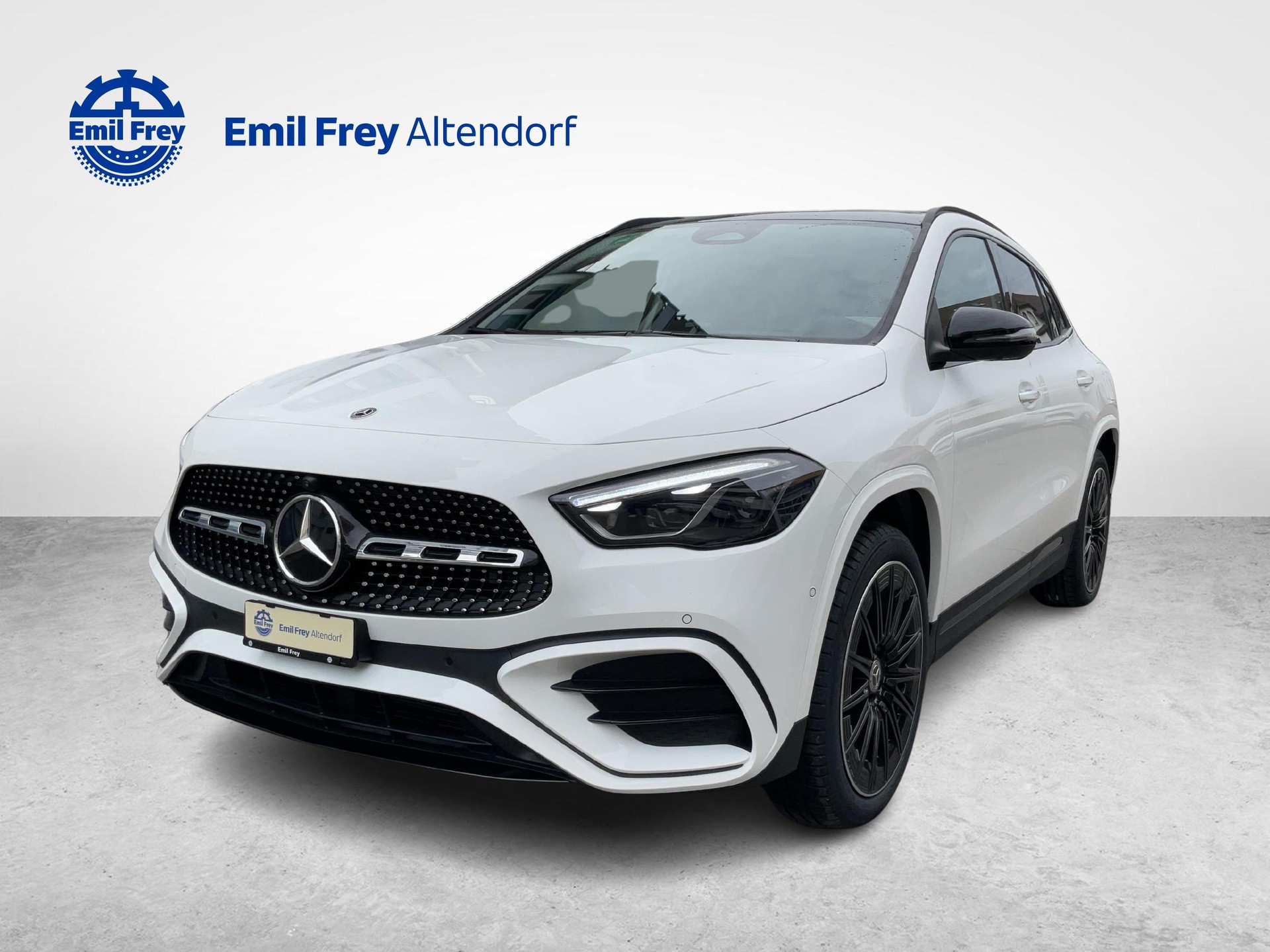 MERCEDES-BENZ GLA 250 e EQ Star AMG Line-image-0