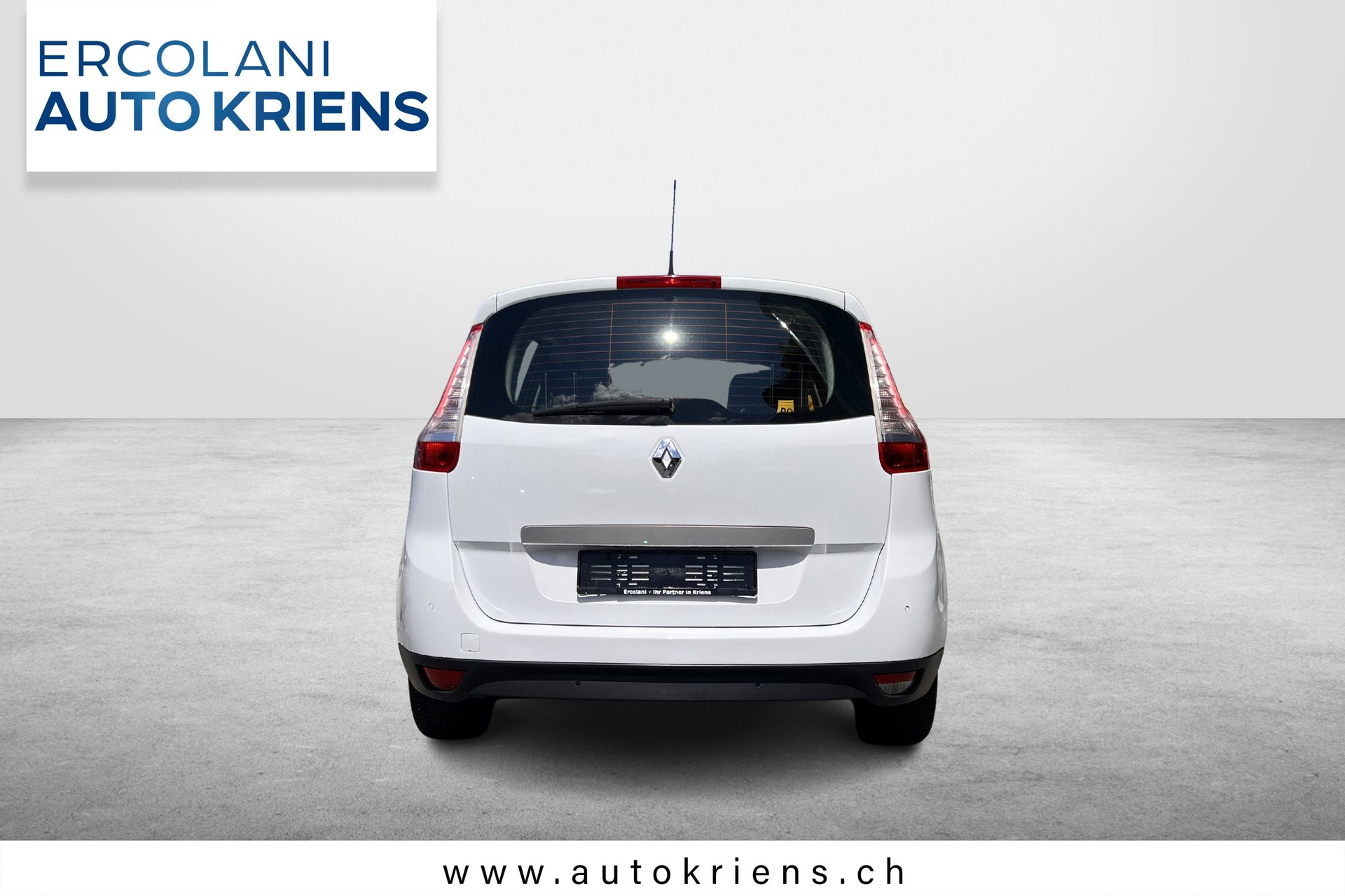 RENAULT Grand Scénic 1.4 16V Turbo Bose-image-5