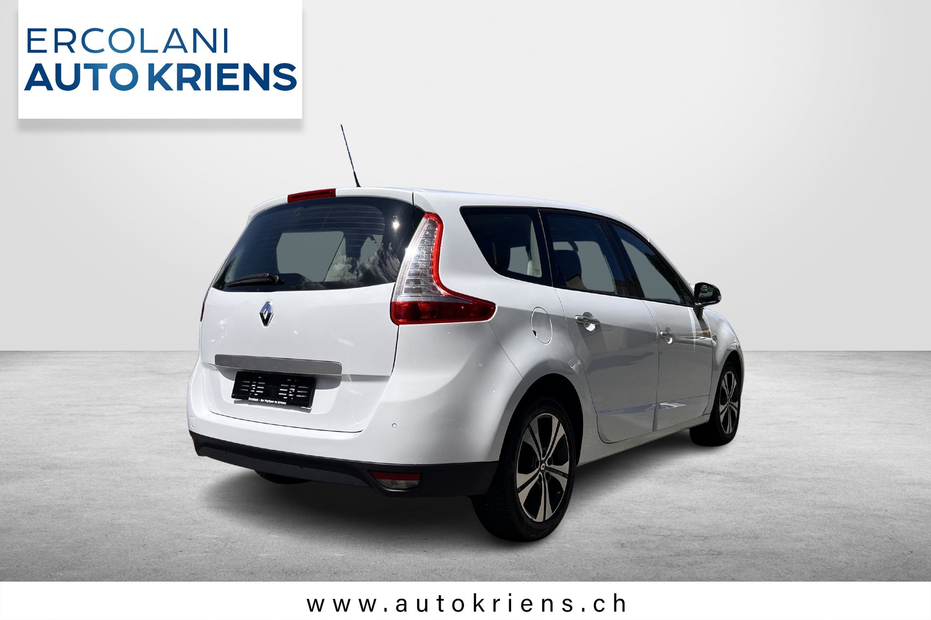 RENAULT Grand Scénic 1.4 16V Turbo Bose-image-4