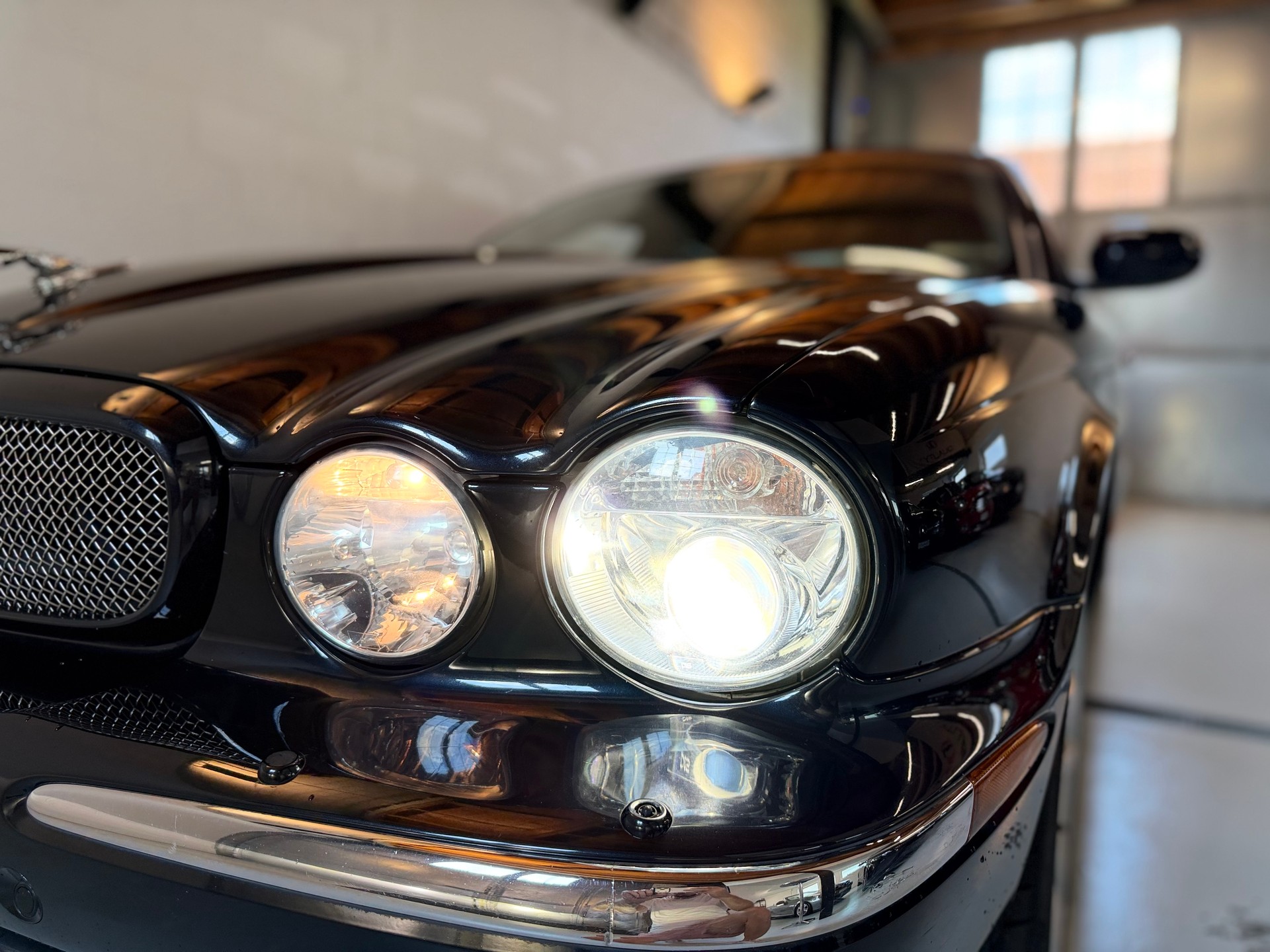 JAGUAR XJR 4.2 V8 S/C-image-7