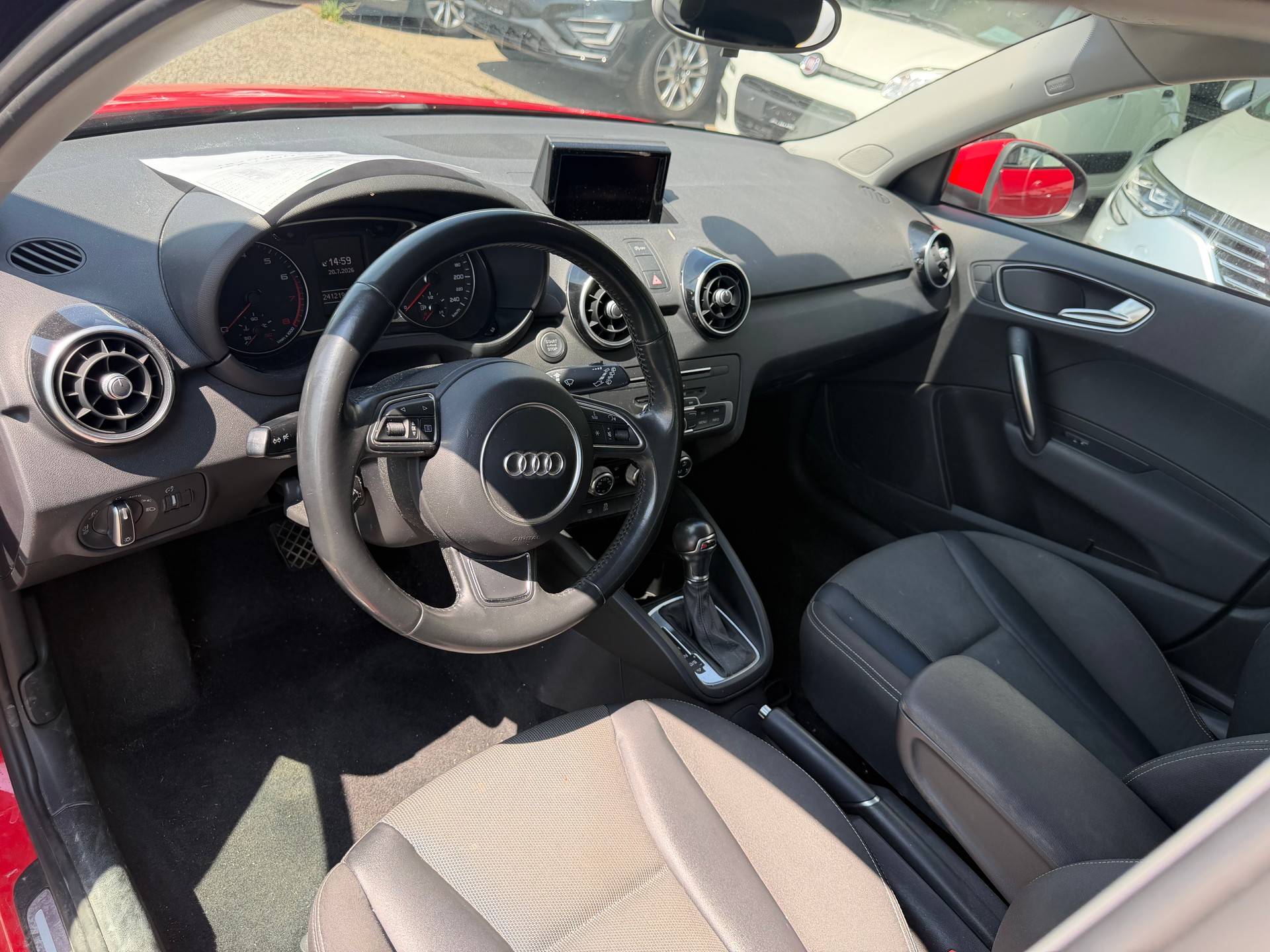 AUDI A1 Sportback 1.0 TFSI Sport S-tronic-image-8