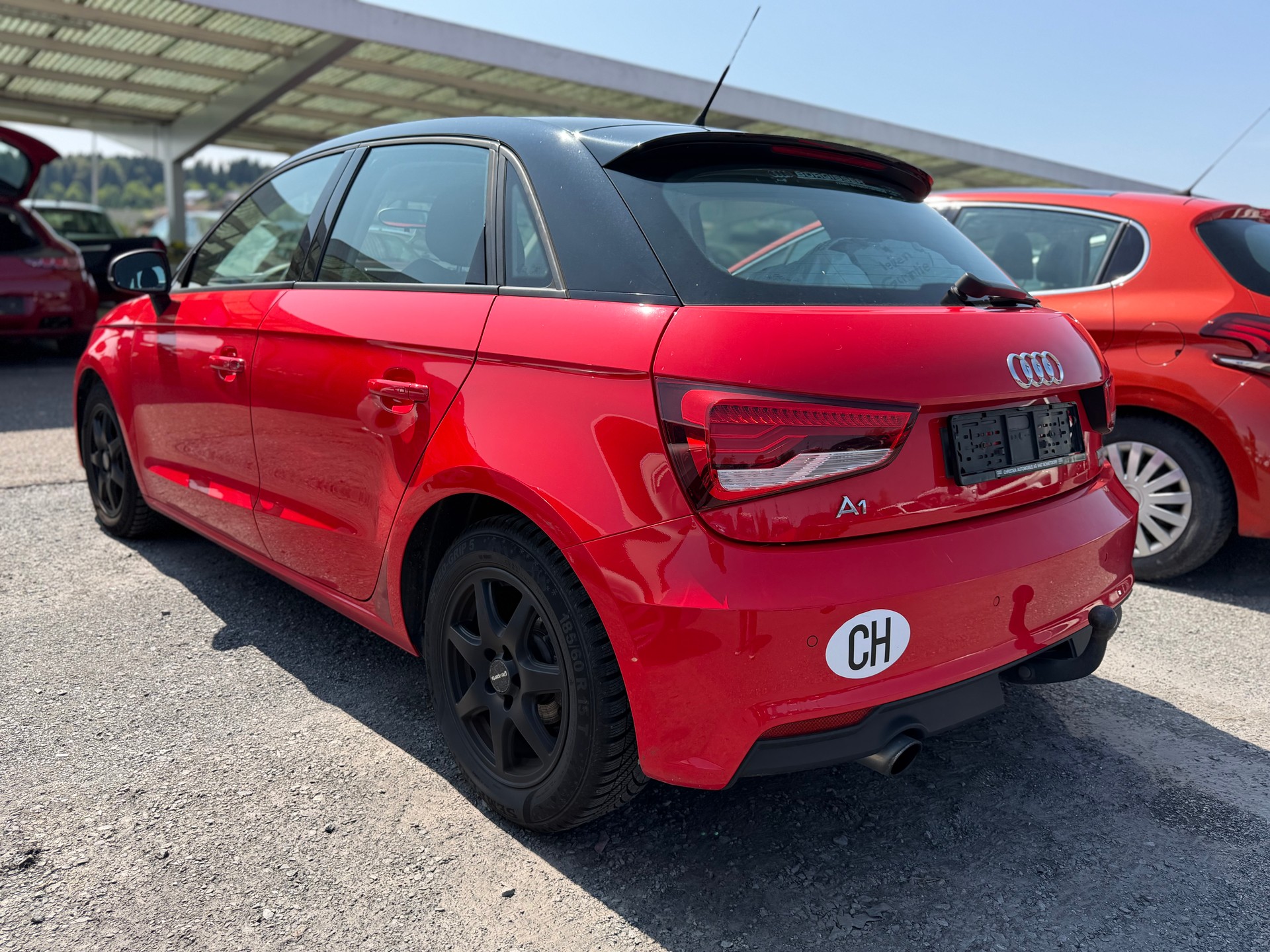 AUDI A1 Sportback 1.0 TFSI Sport S-tronic-image-3