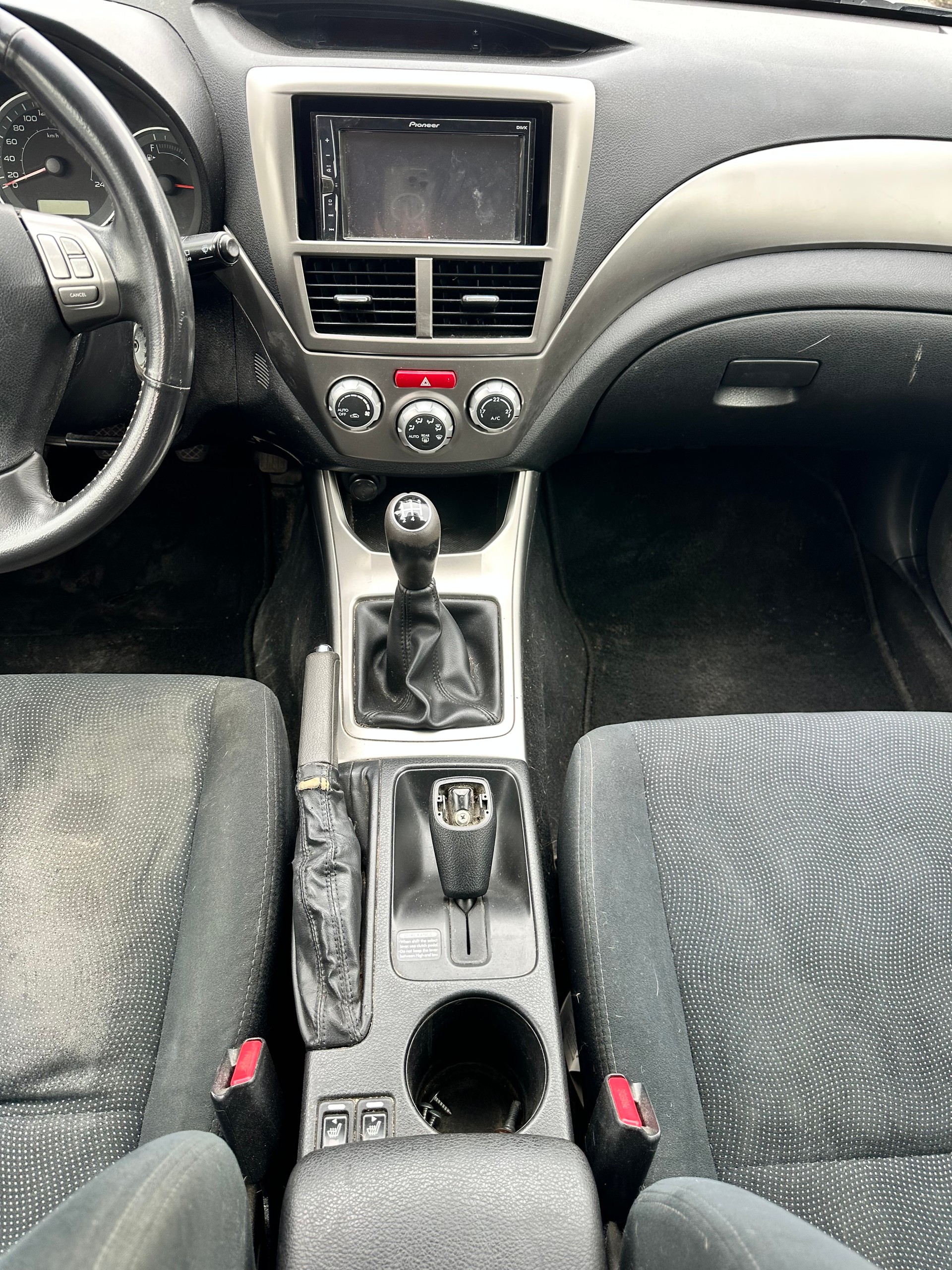 SUBARU Impreza 1.5R Swiss-image-14
