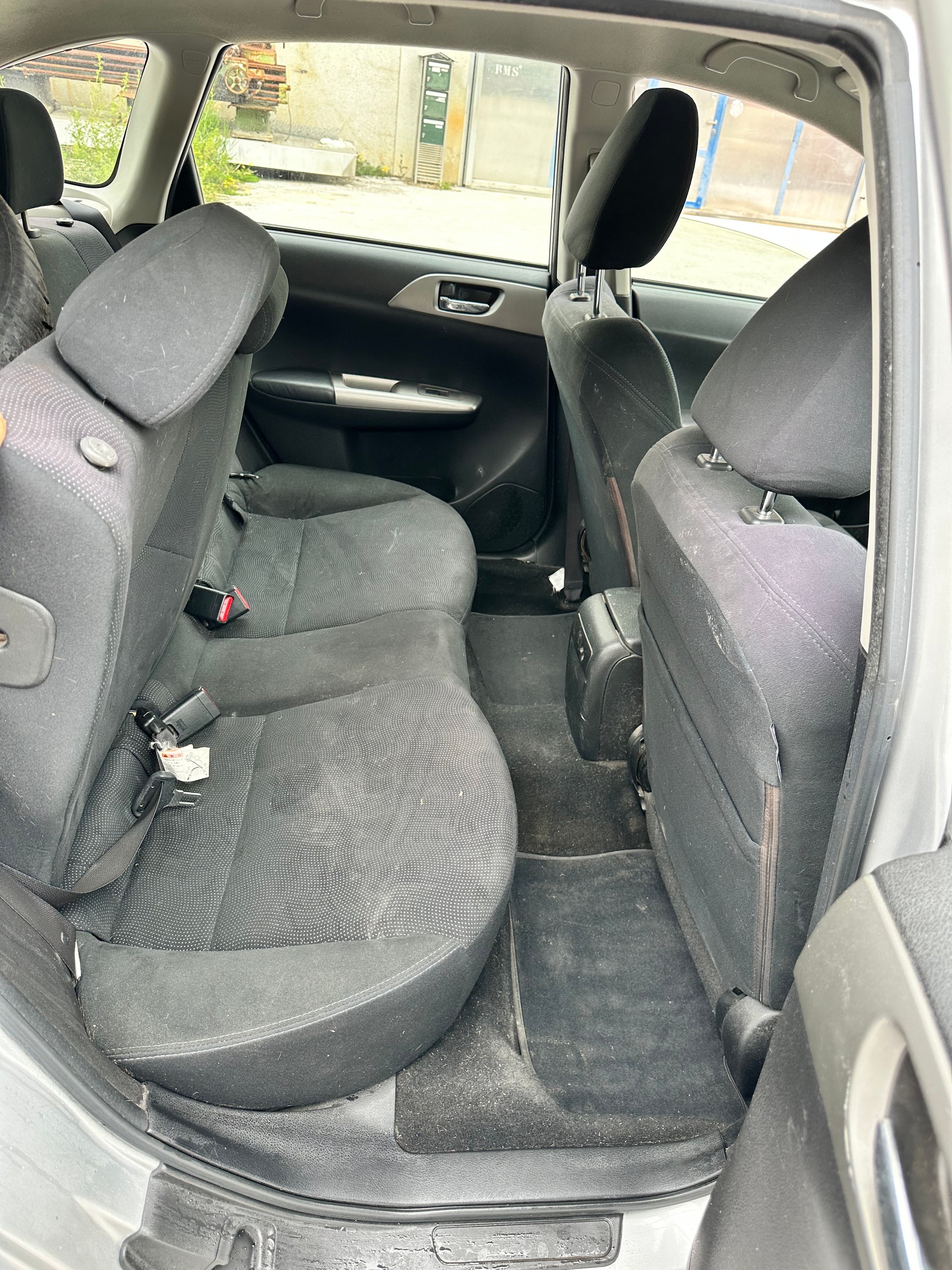 SUBARU Impreza 1.5R Swiss-image-15
