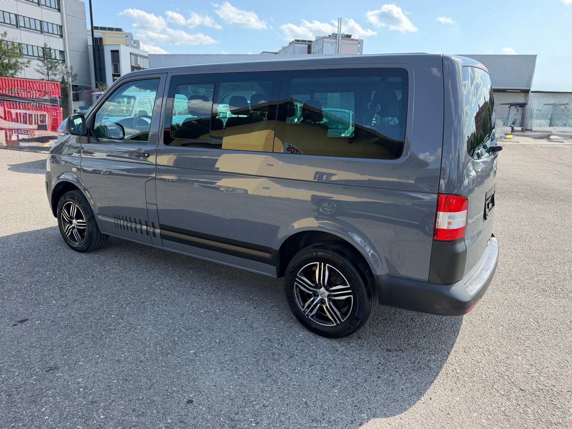 VW T5 2.0 Bi-TDI BMT 4Motion DSG-image-6