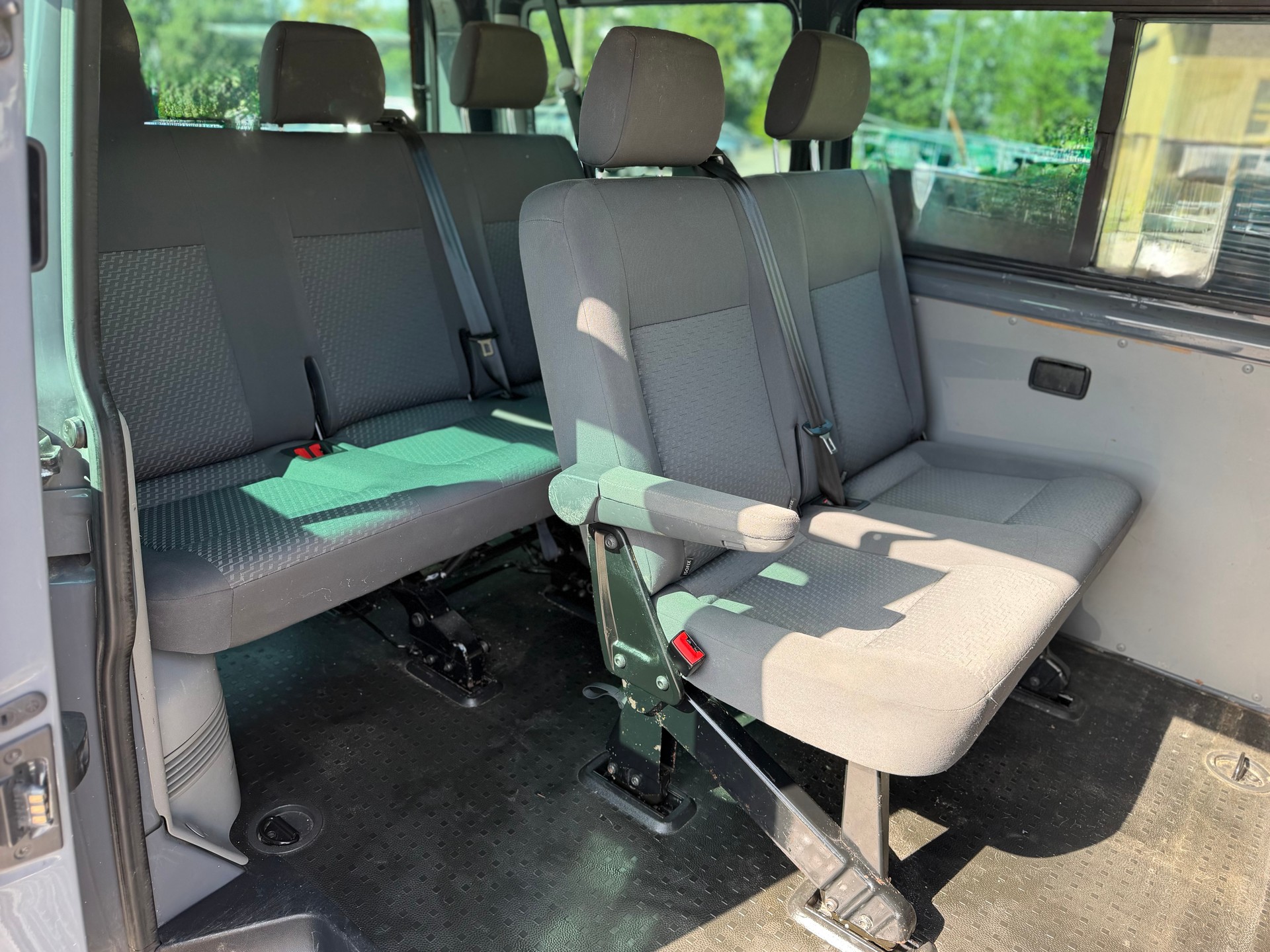 VW T5 2.0 Bi-TDI BMT 4Motion DSG-image-11