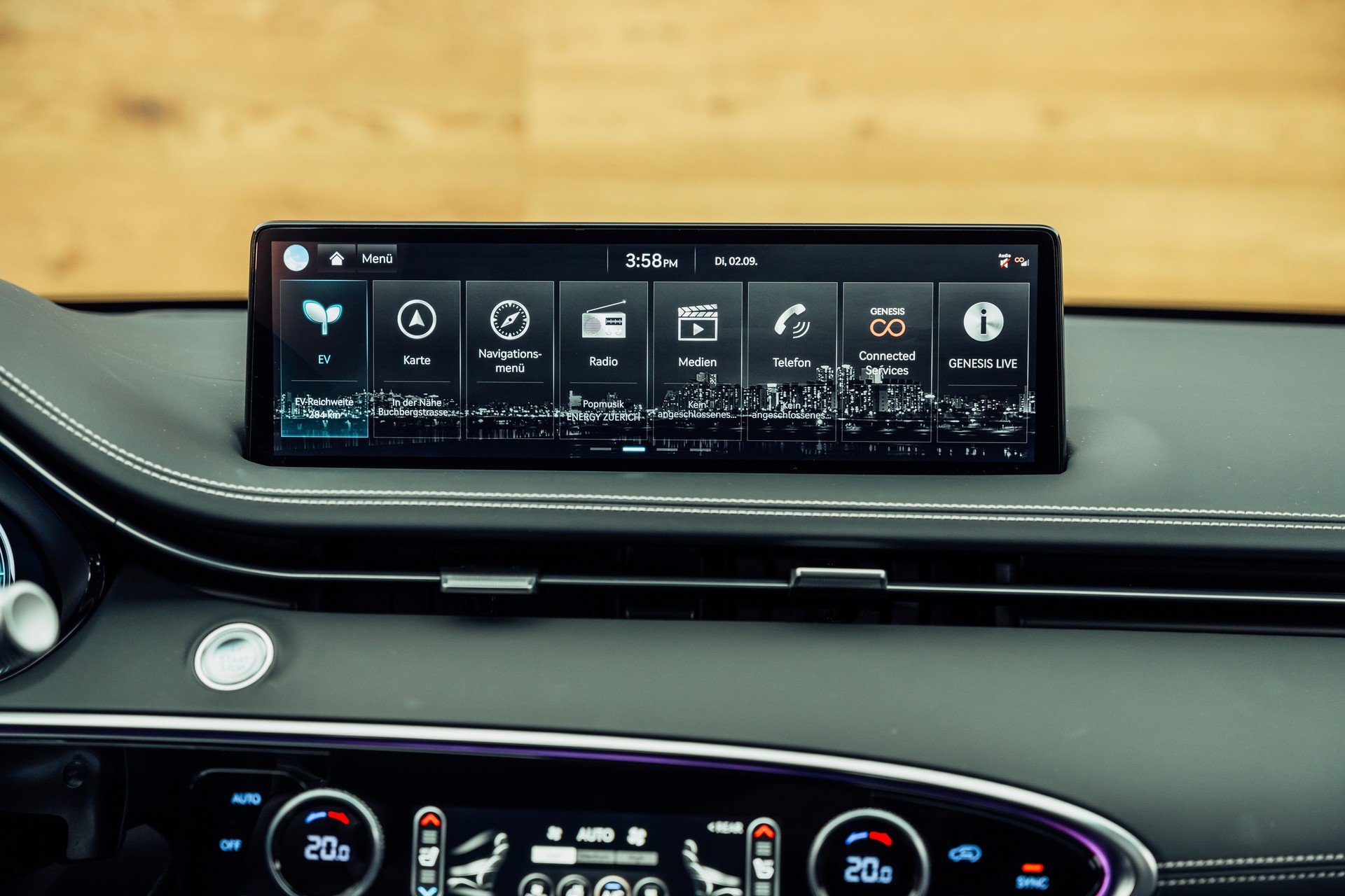 GENESIS GV70 Electrified Sport kWh 77,4 AWD-image-18