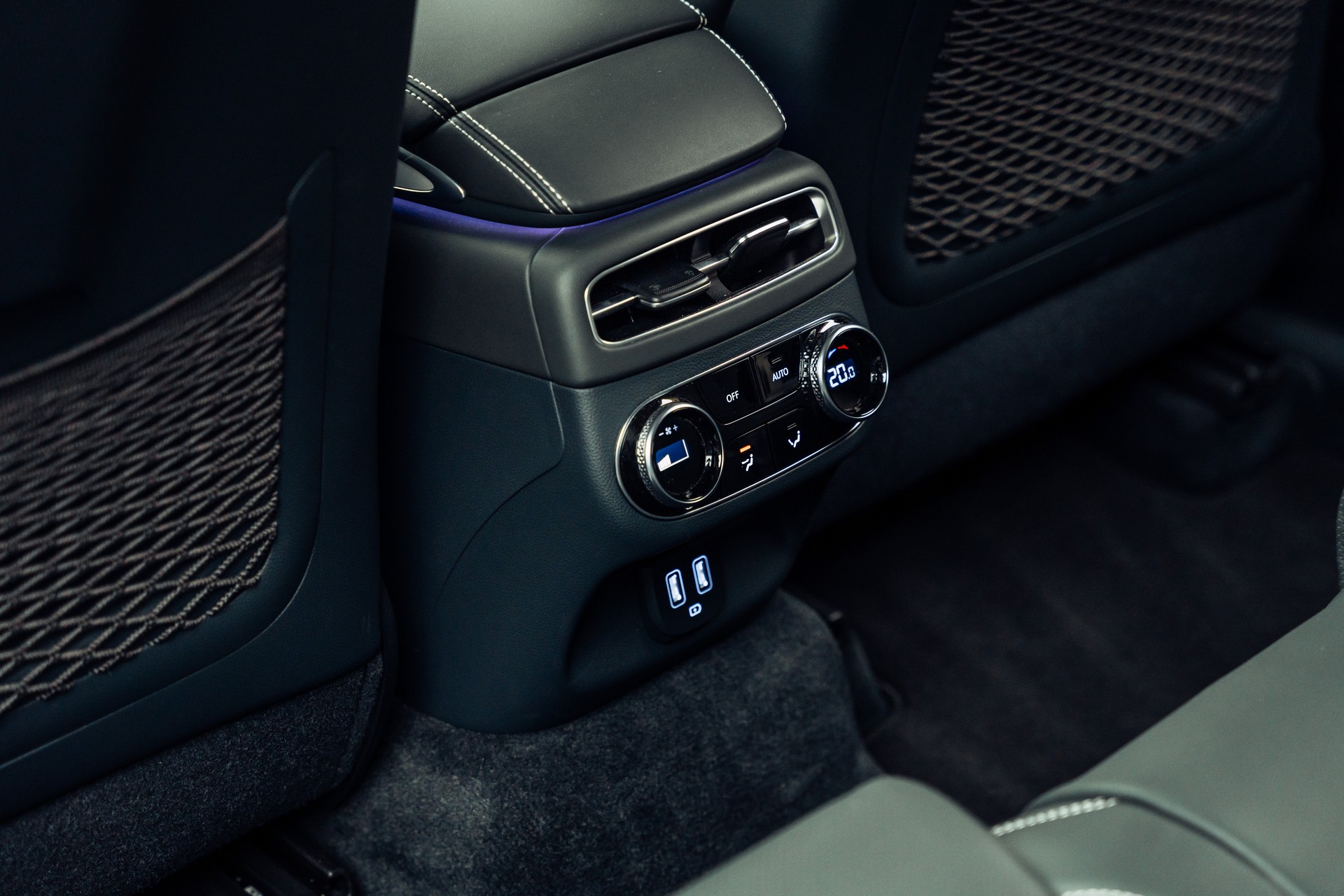 GENESIS GV70 Electrified Sport kWh 77,4 AWD-image-12