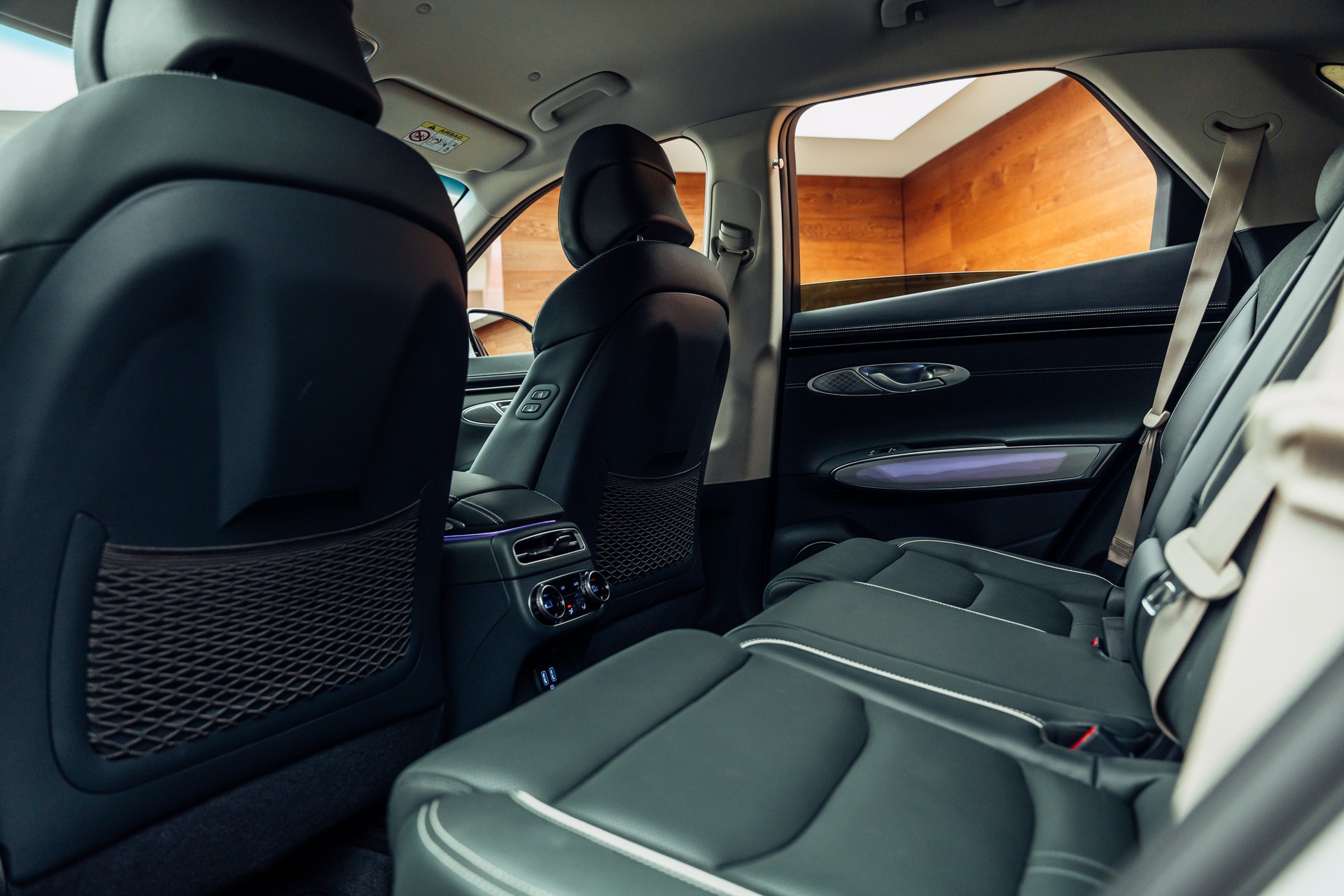 GENESIS GV70 Electrified Sport kWh 77,4 AWD-image-8