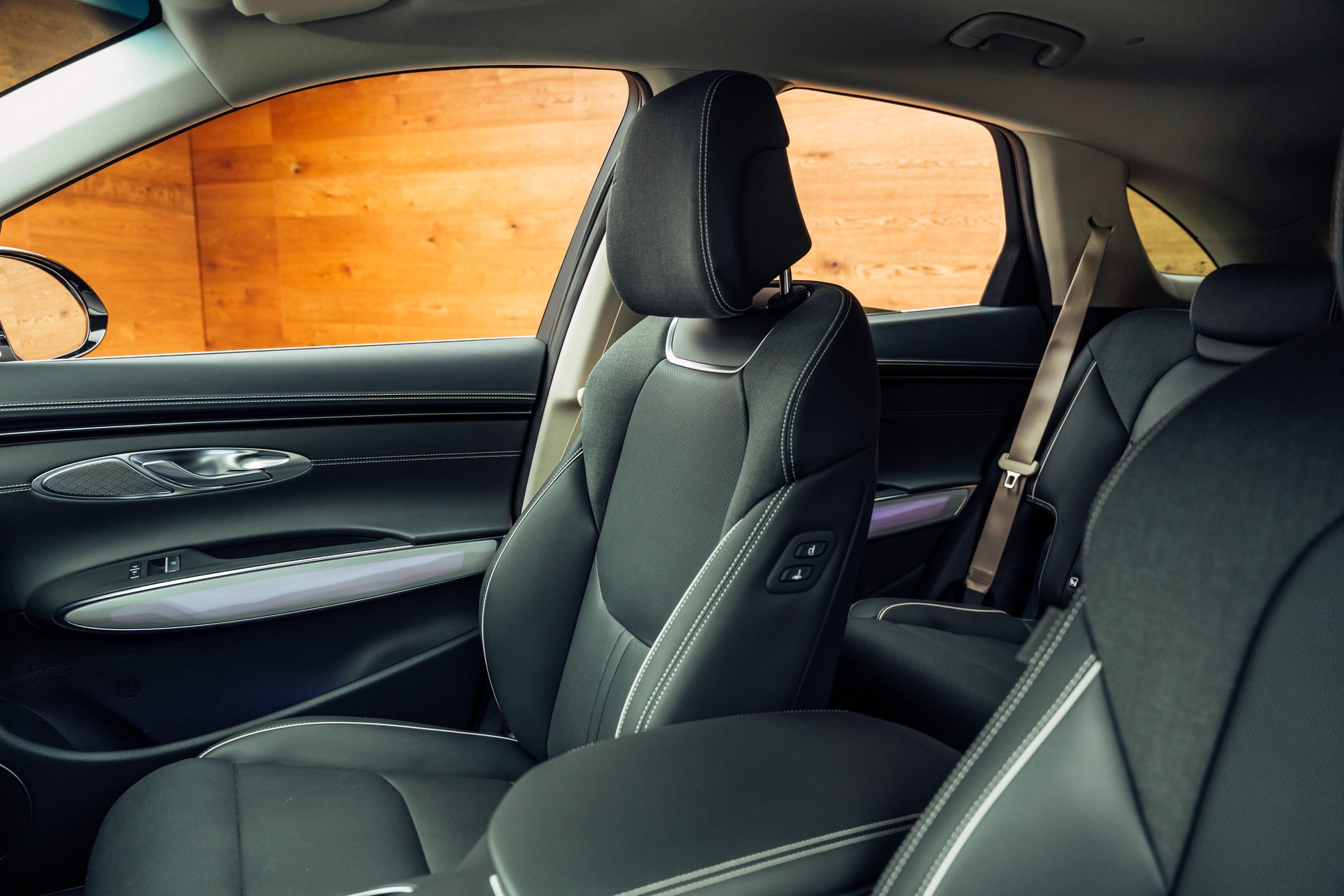 GENESIS GV70 Electrified Sport kWh 77,4 AWD-image-6