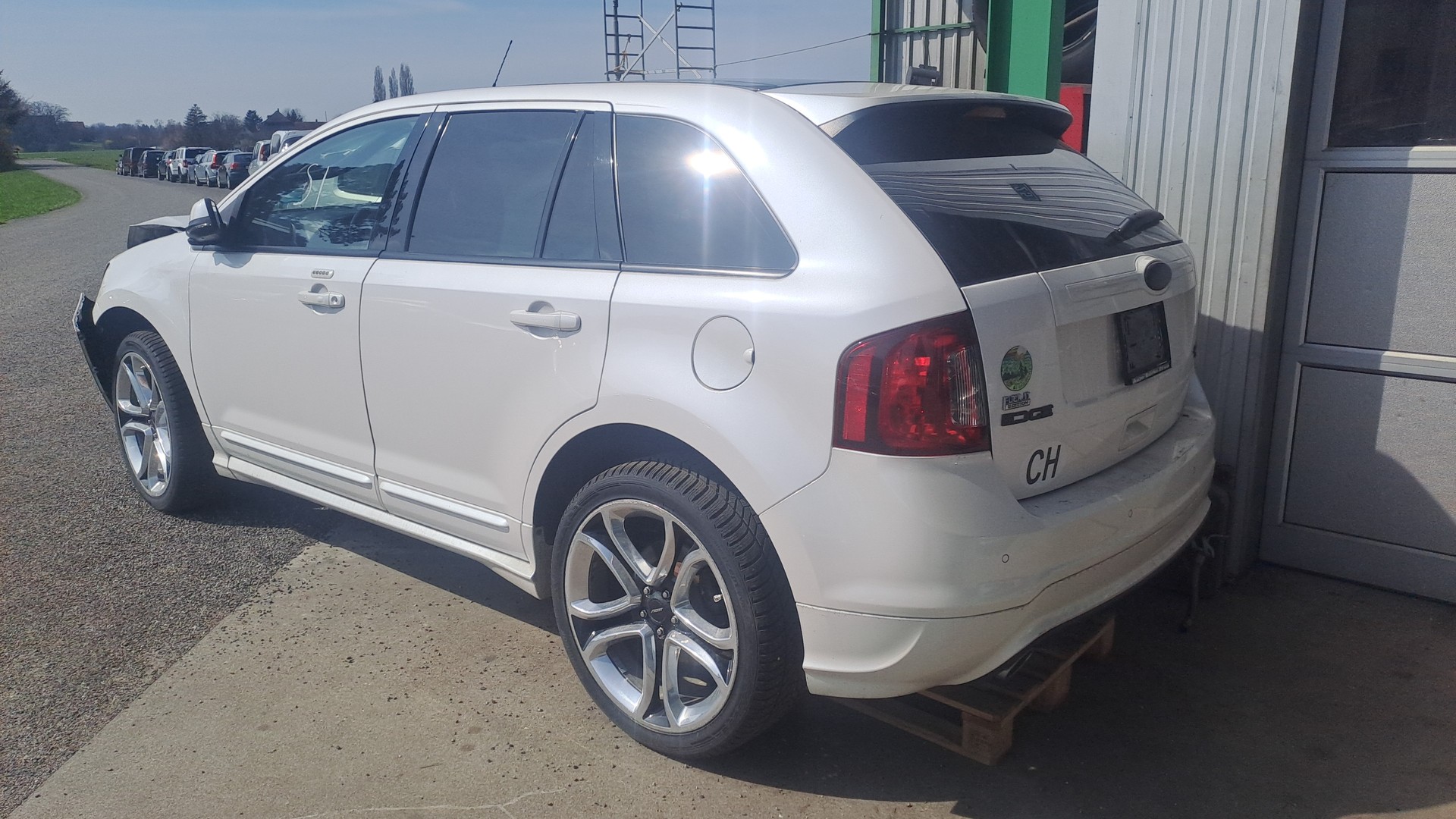 FORD EDGE-image-8