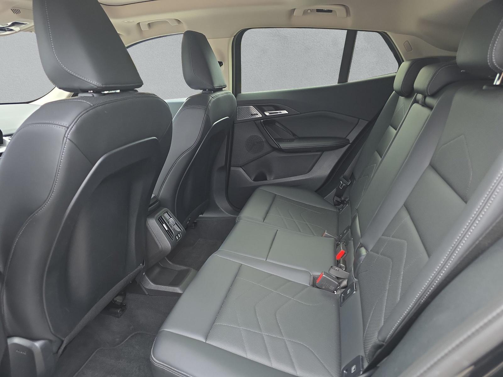 BMW X2 20i sDrive U10 (CH) AHK-image-15