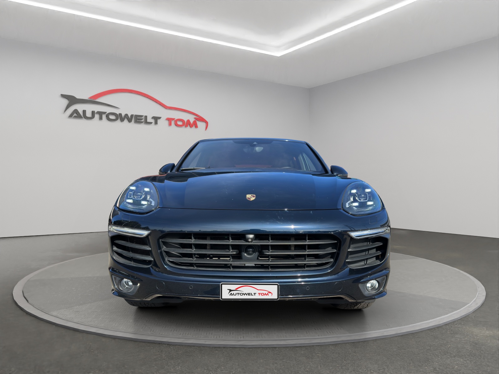 PORSCHE Cayenne S E-Hybrid-image-7