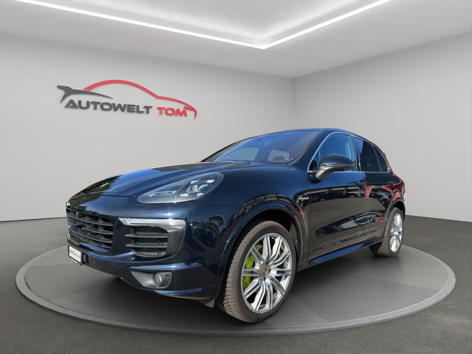 PORSCHE Cayenne S E-Hybrid-image-0